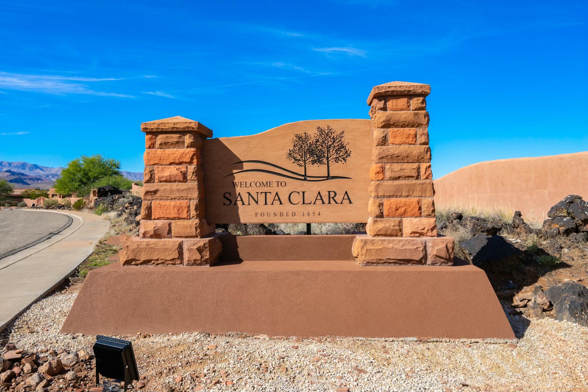 3136 Santa Clara DR