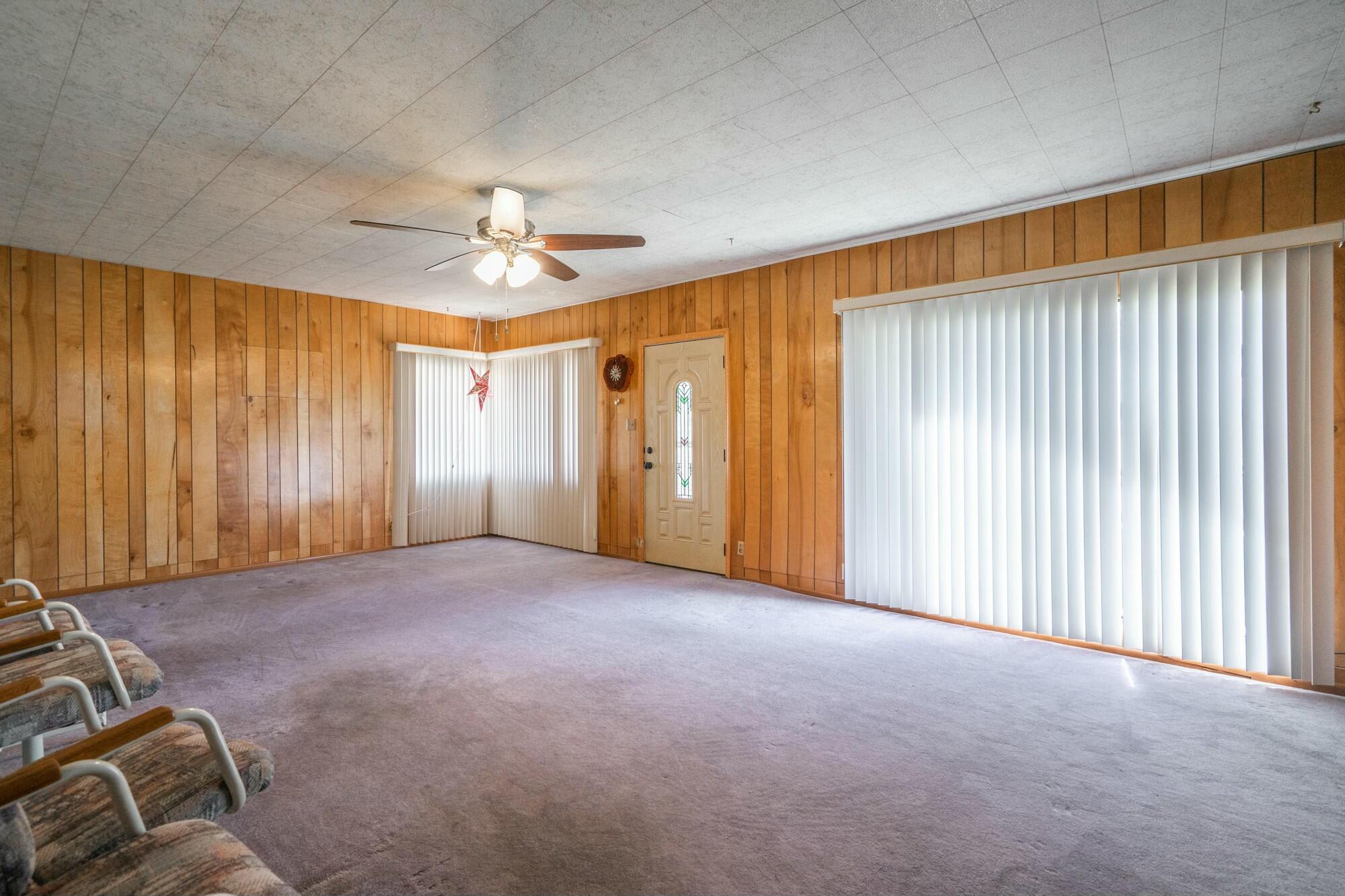 3136 Santa Clara DR