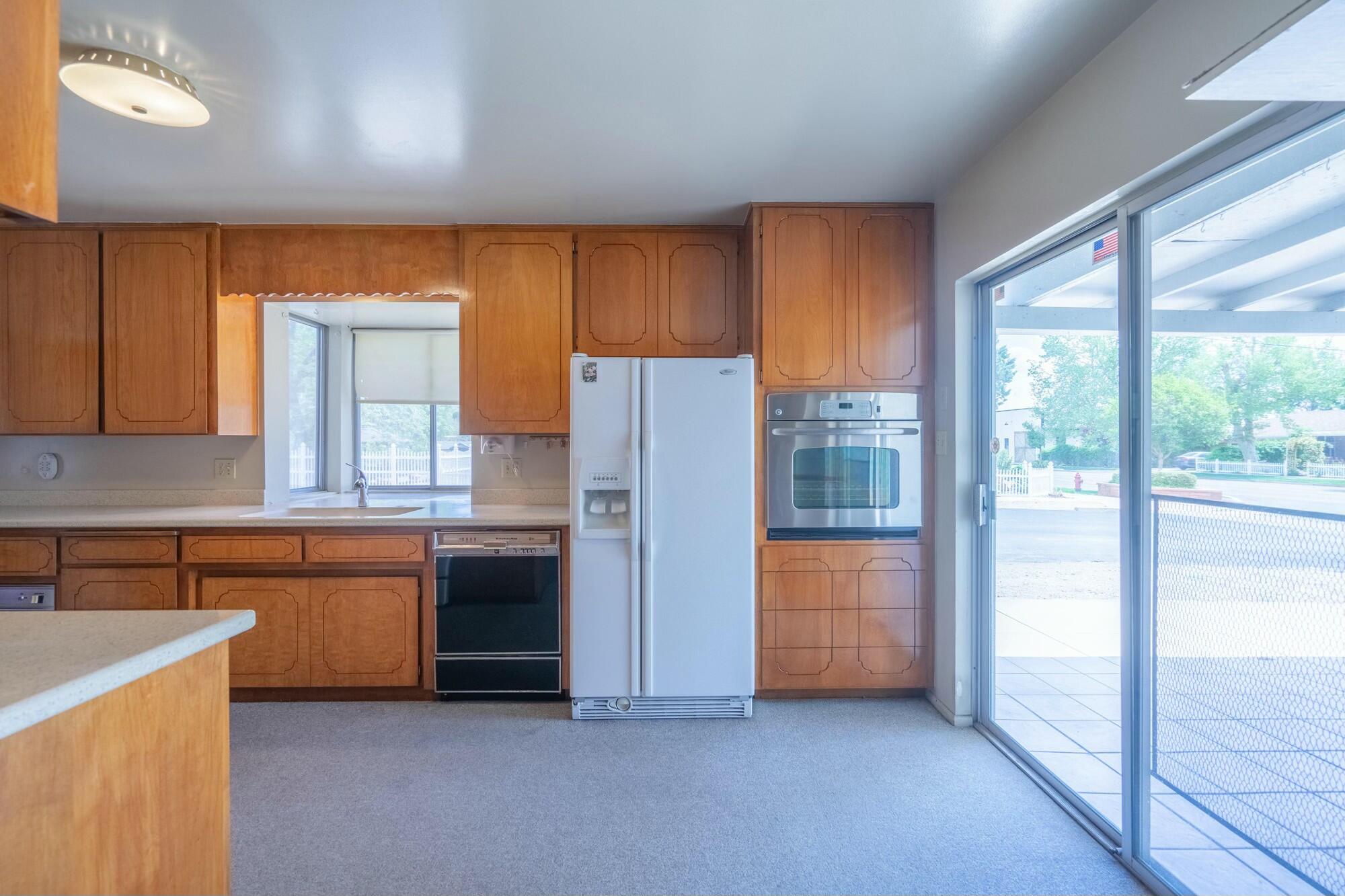 3136 Santa Clara DR
