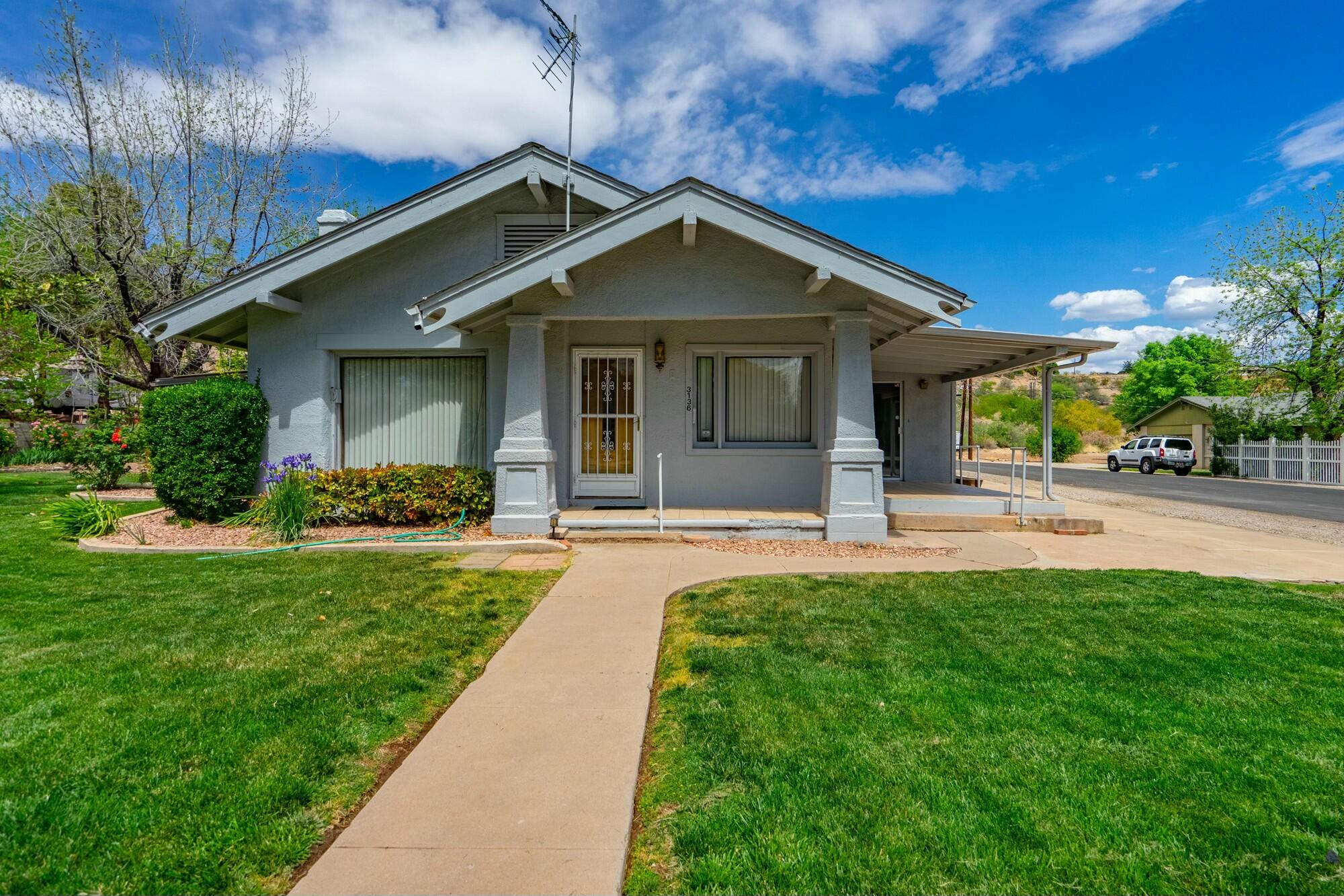 3136 Santa Clara DR
