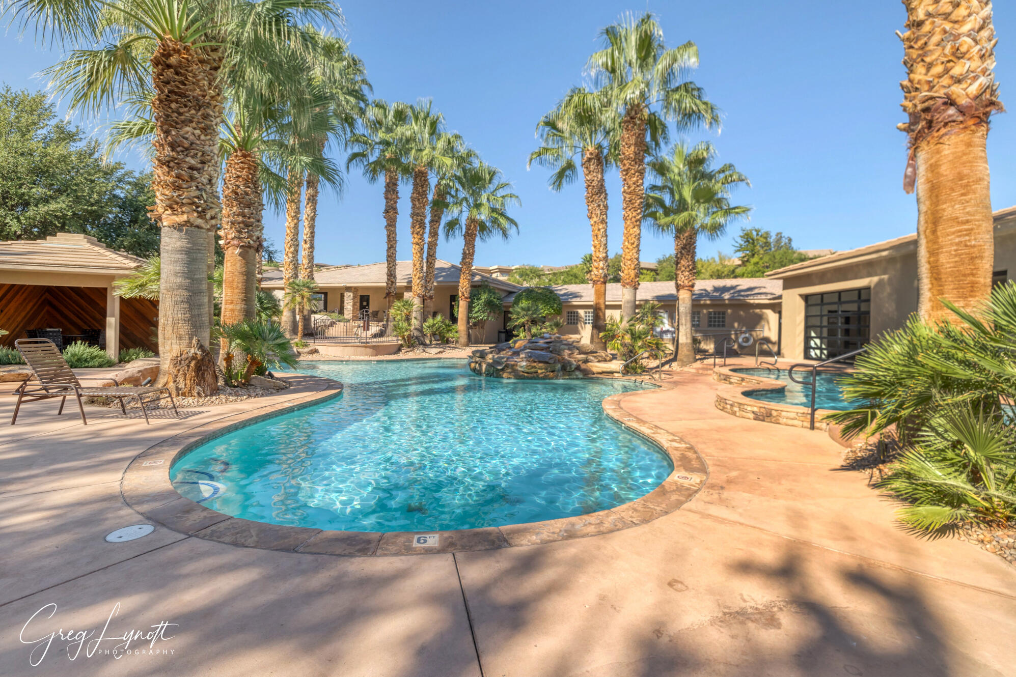1648 S Quartz DR