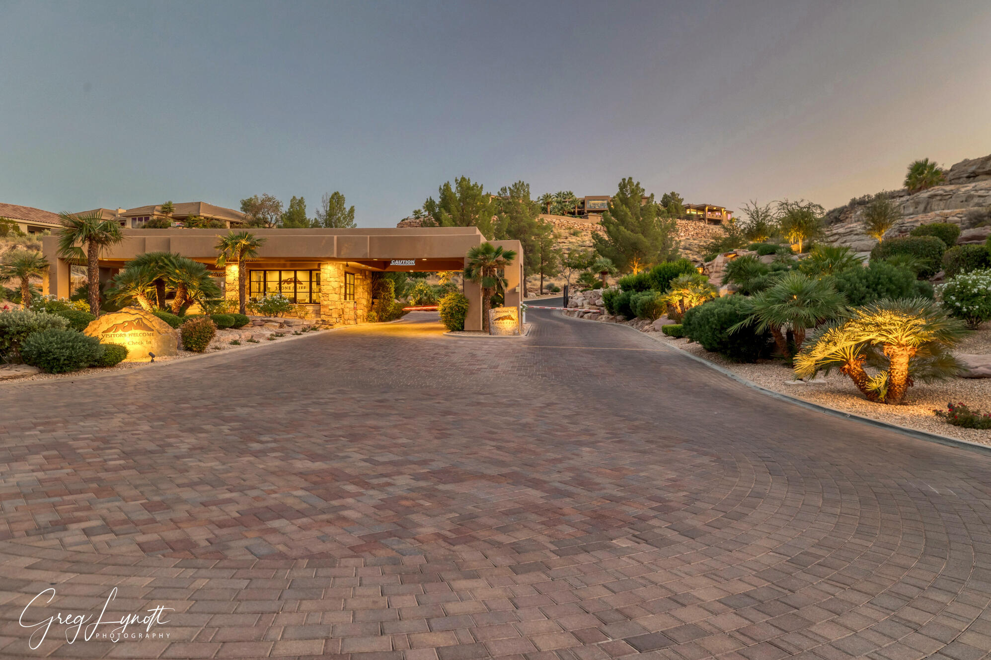 1853 E Jade DR
