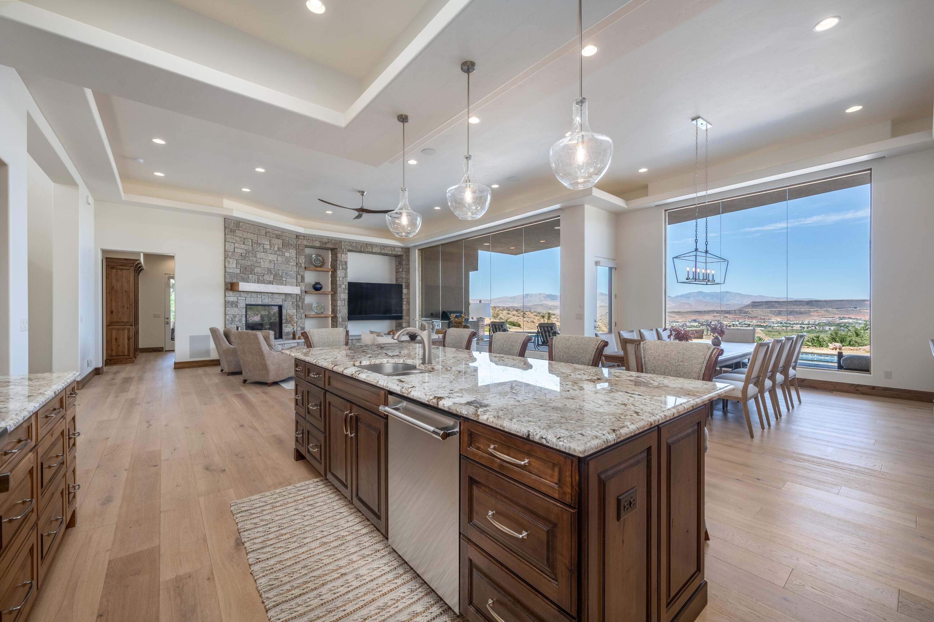 1853 E Jade DR