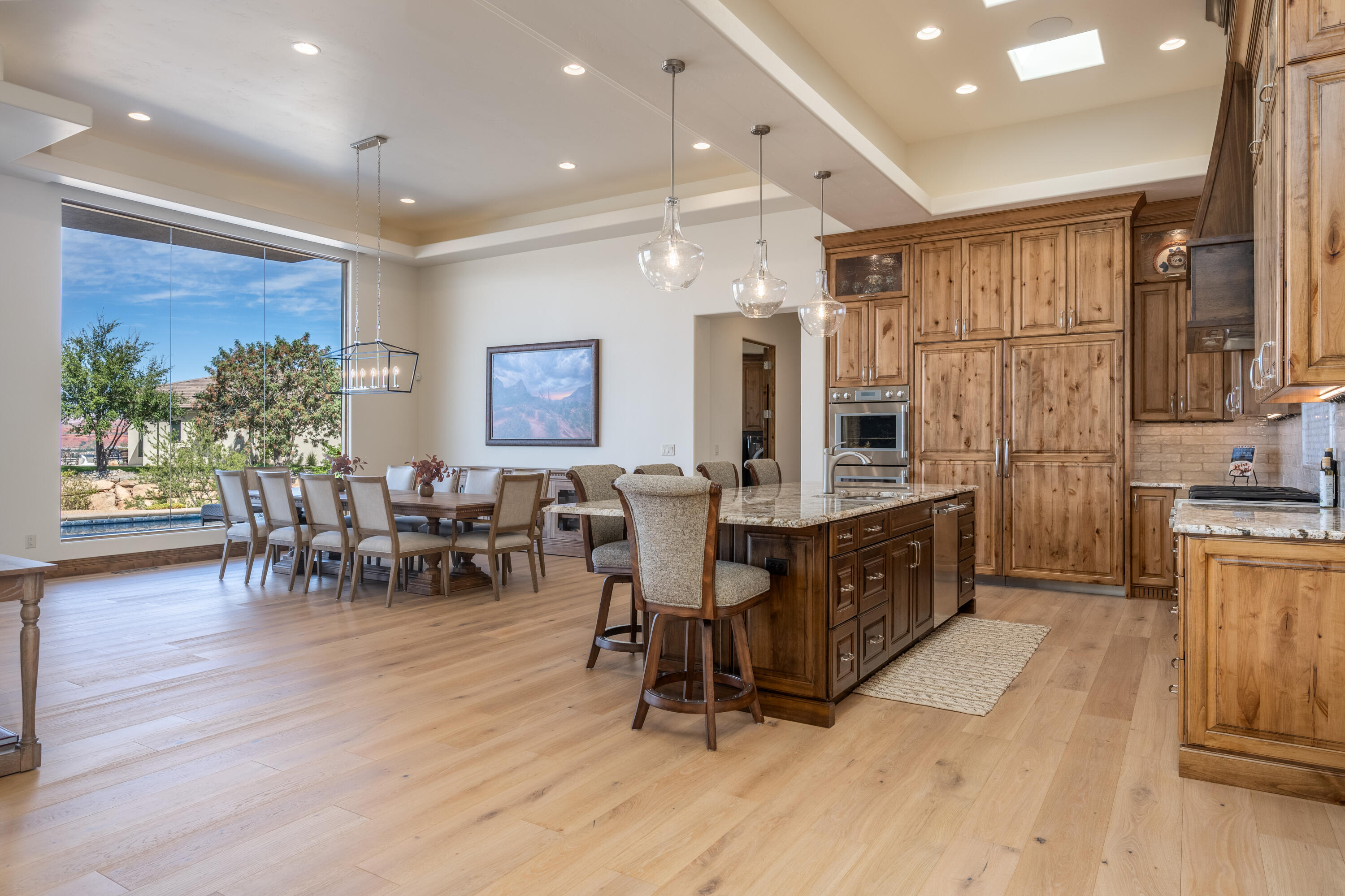 1853 E Jade DR