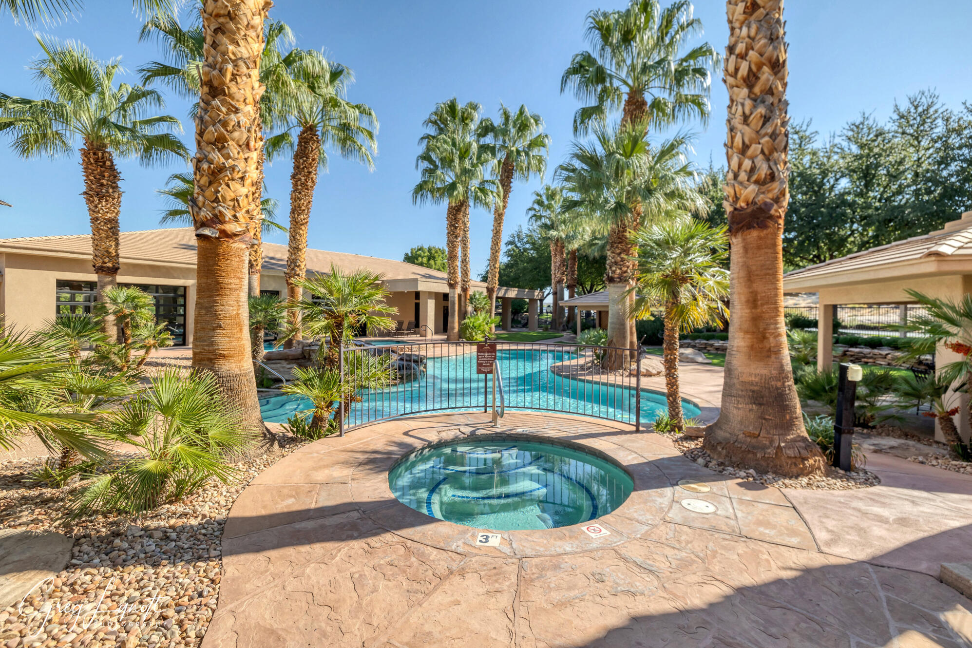 1853 E Jade DR