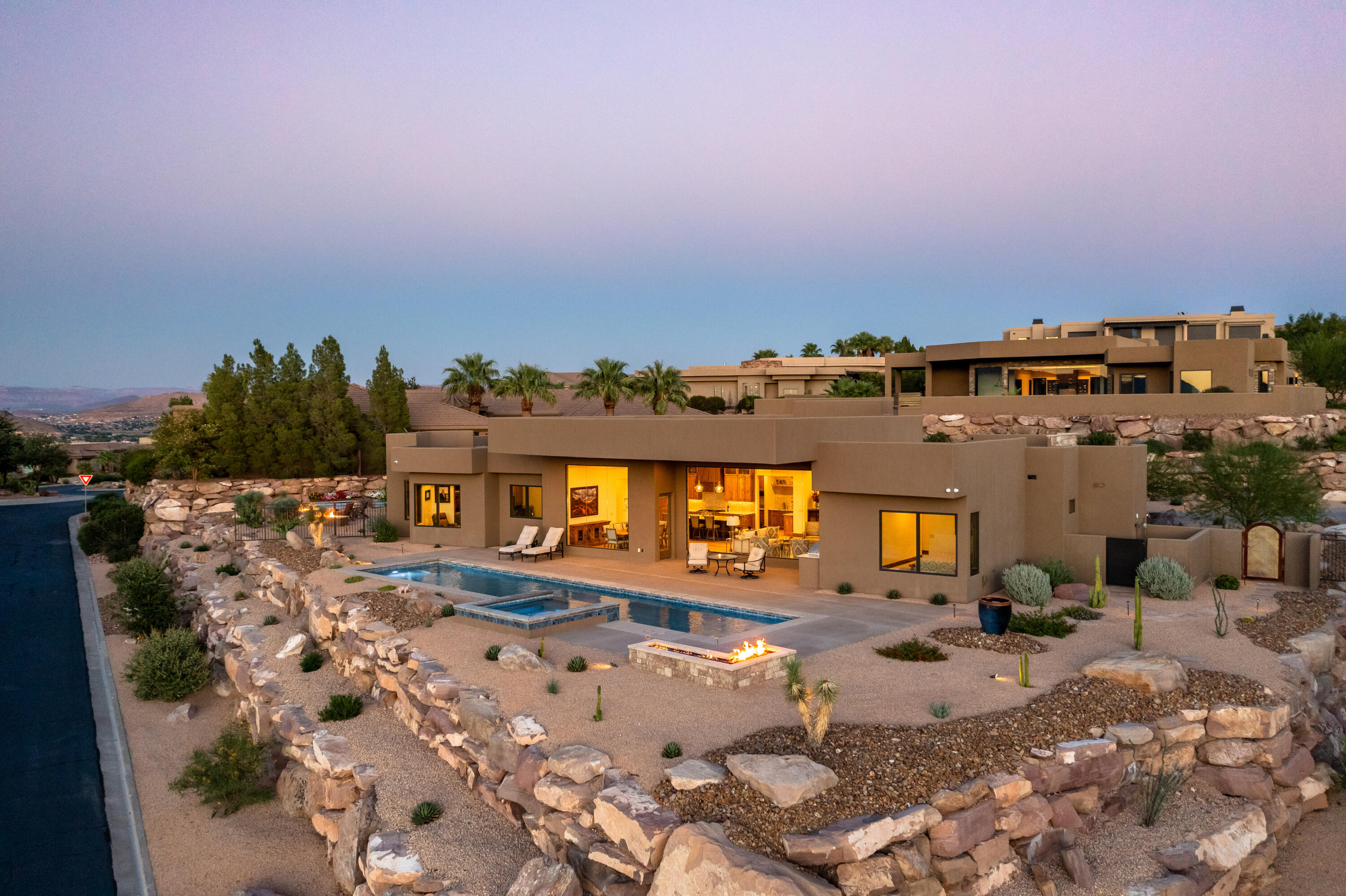 1853 E Jade DR