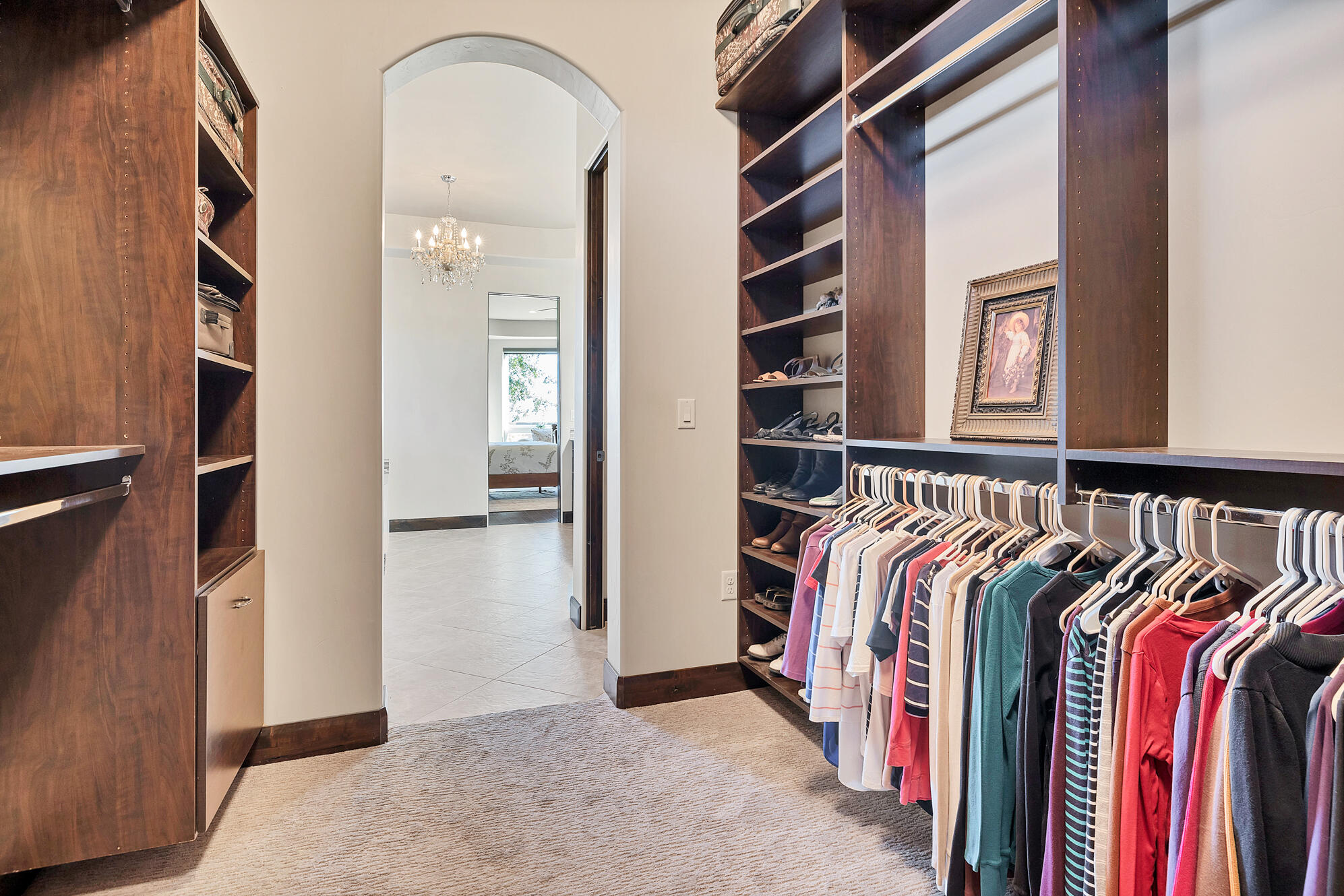 2513 E SANDATLAS CIR