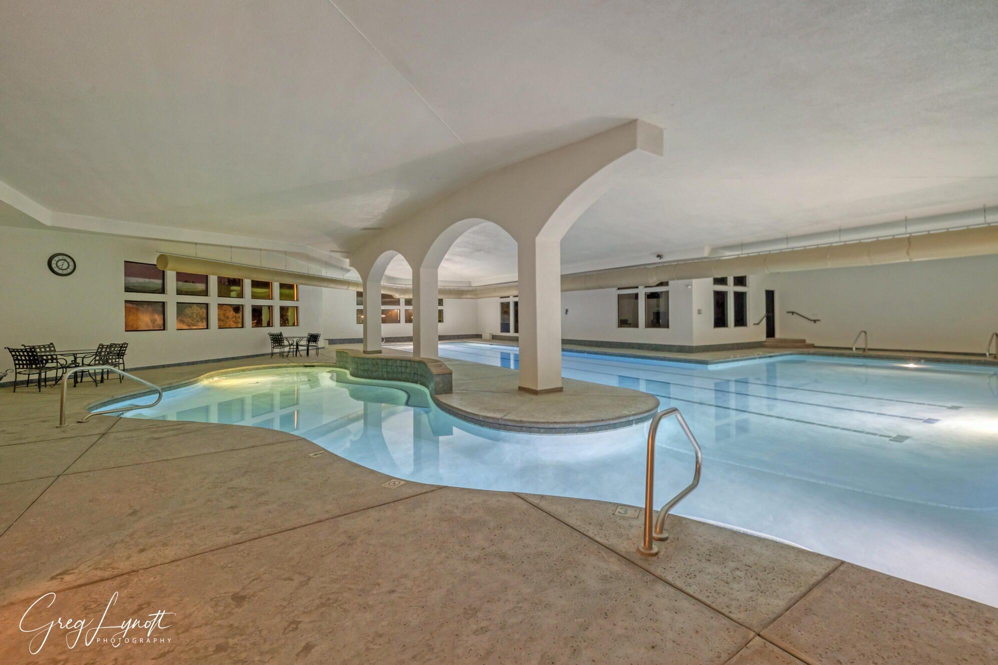 2513 E SANDATLAS CIR