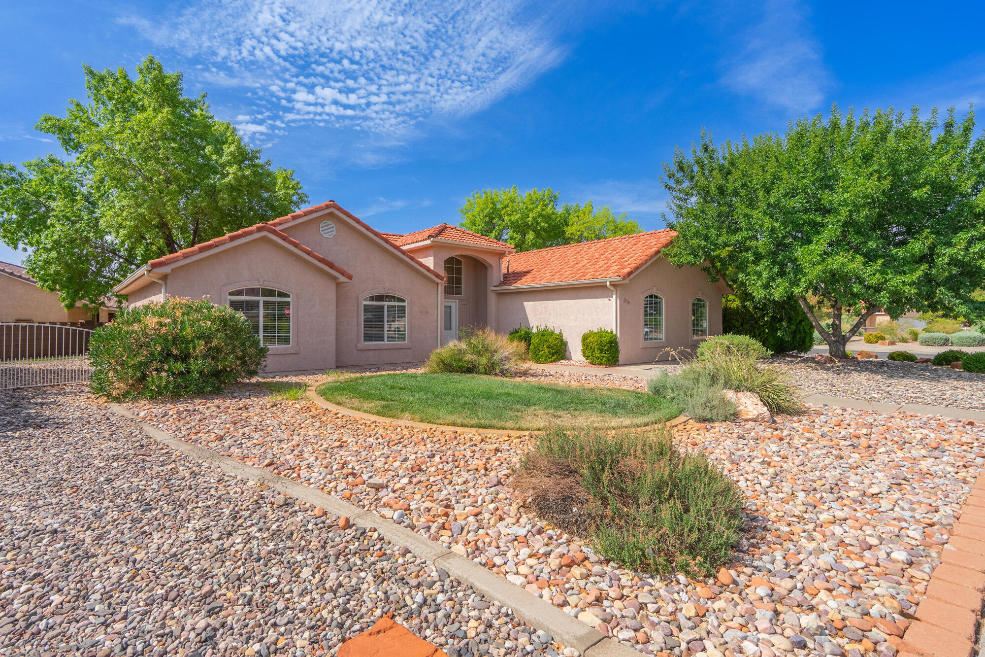 3719 Windmill DR