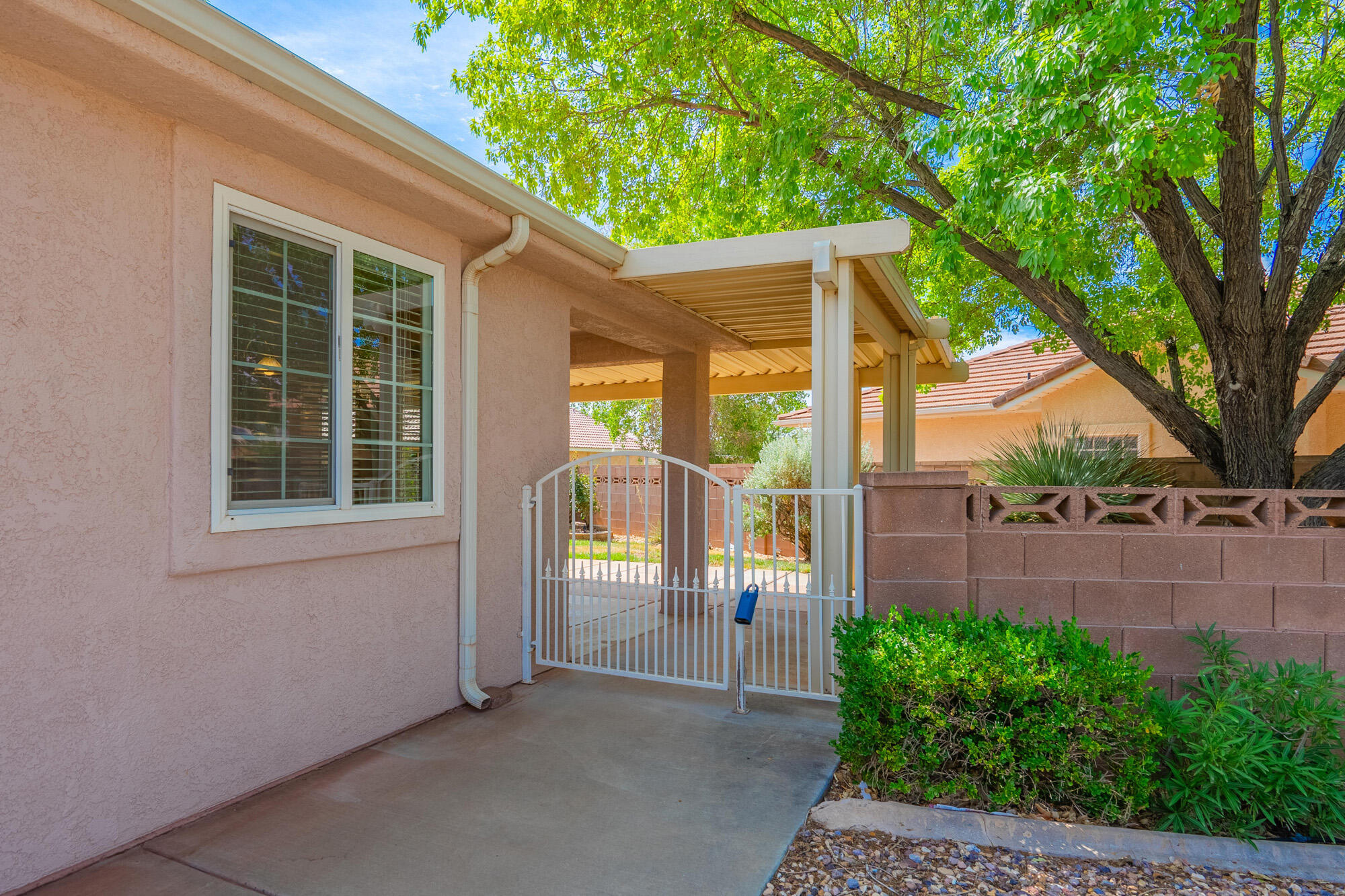 3719 Windmill DR