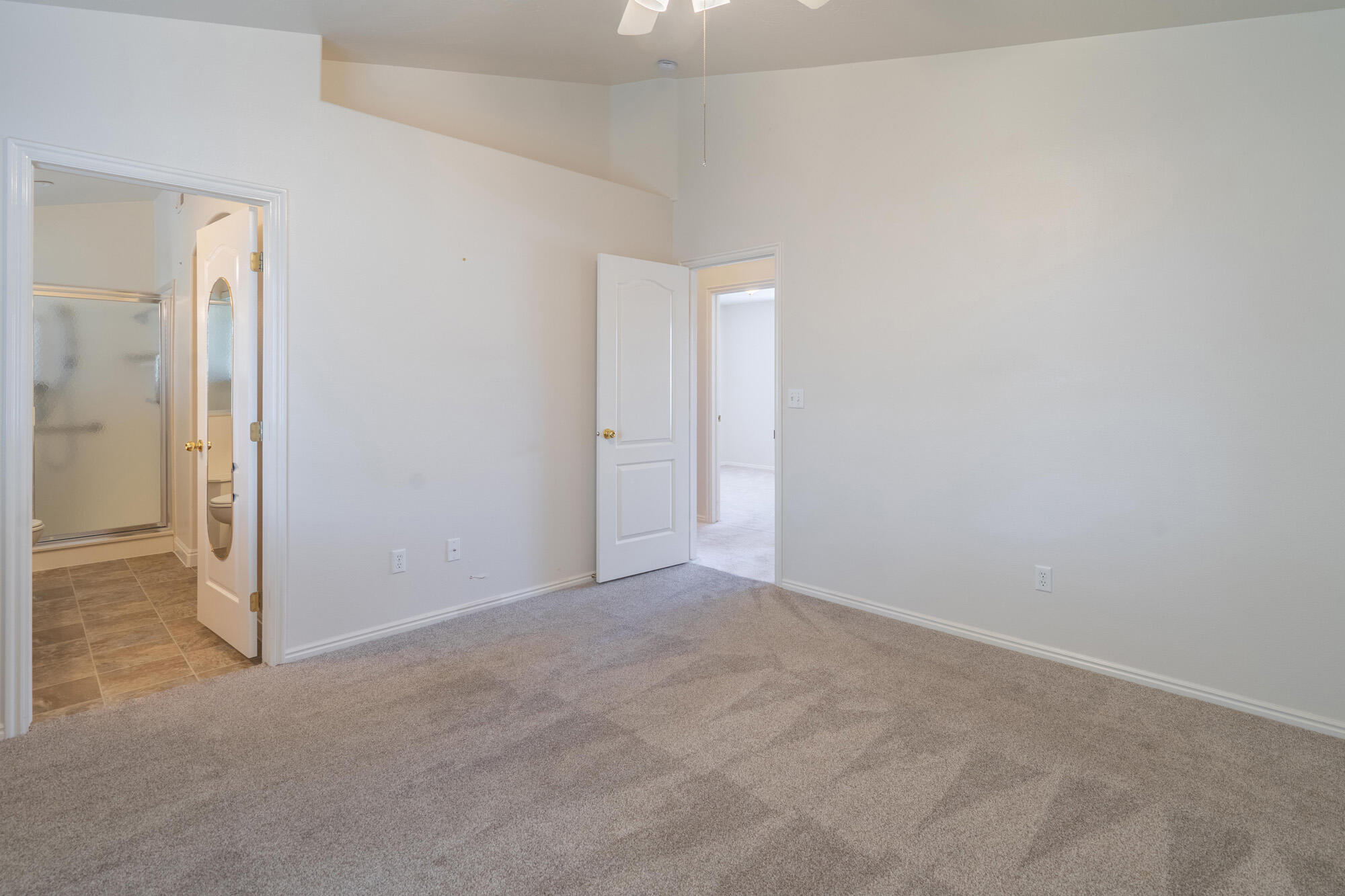 3719 Windmill DR