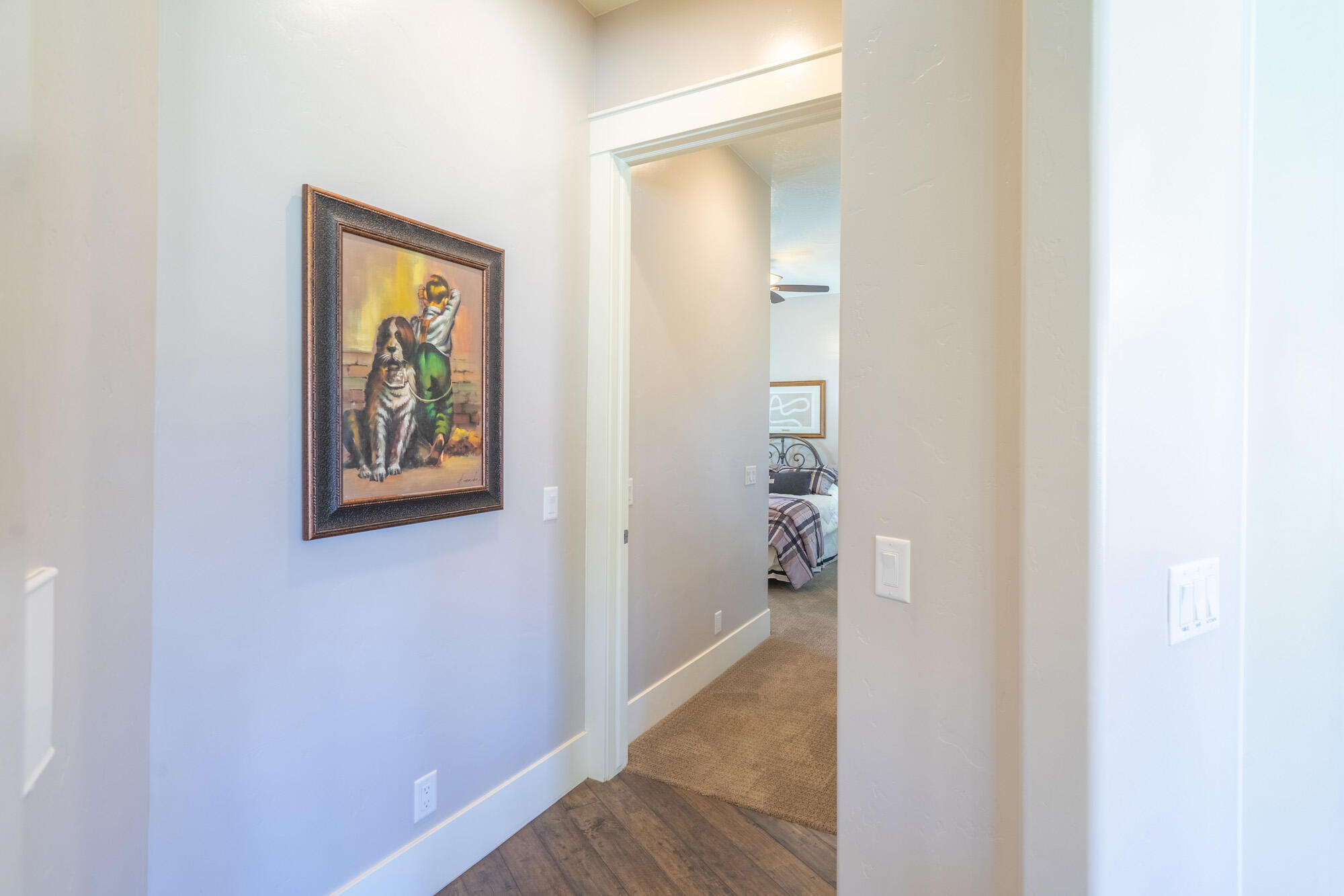 918 S Country Way