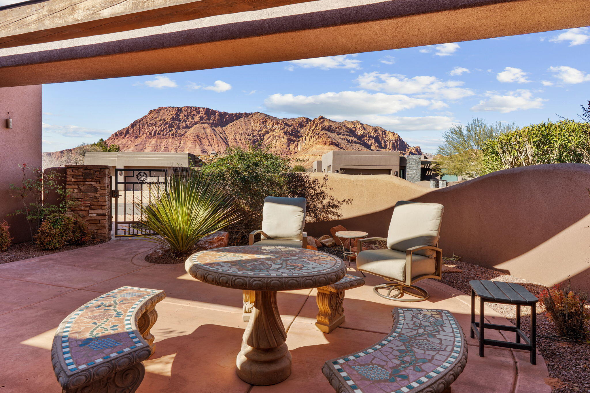 150 N Snow Canyon DR #10