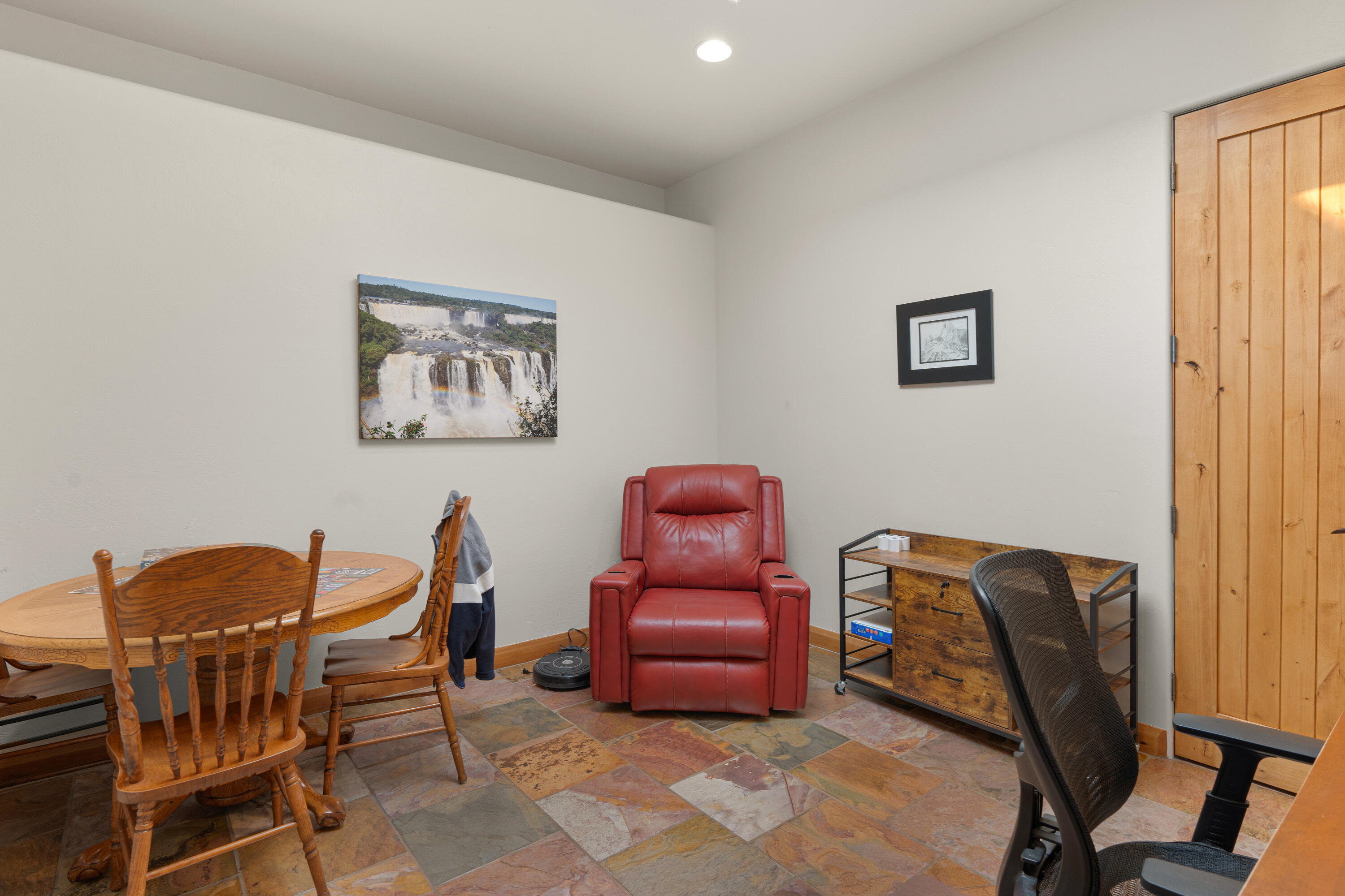 150 N Snow Canyon DR #10