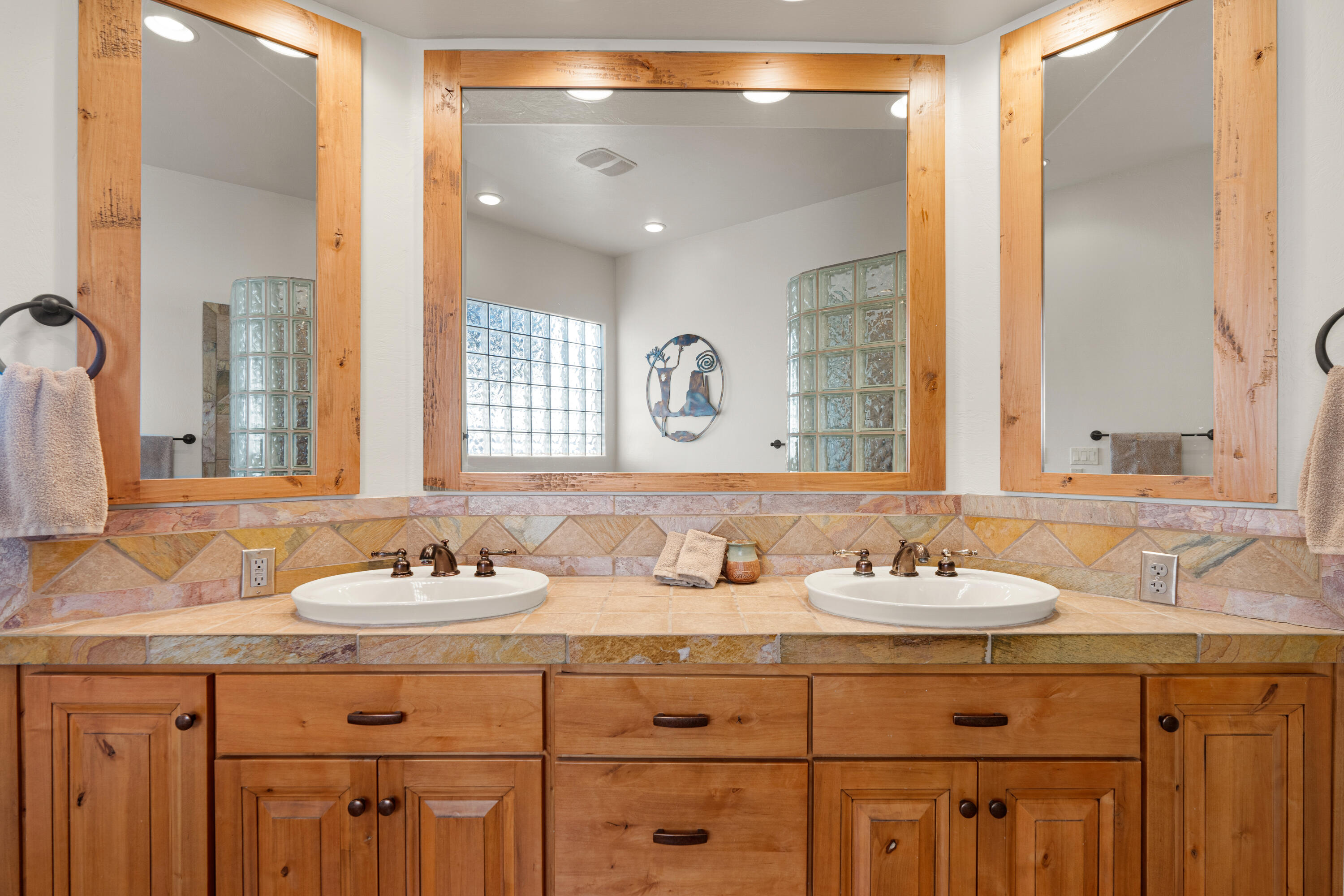 150 N Snow Canyon DR #10