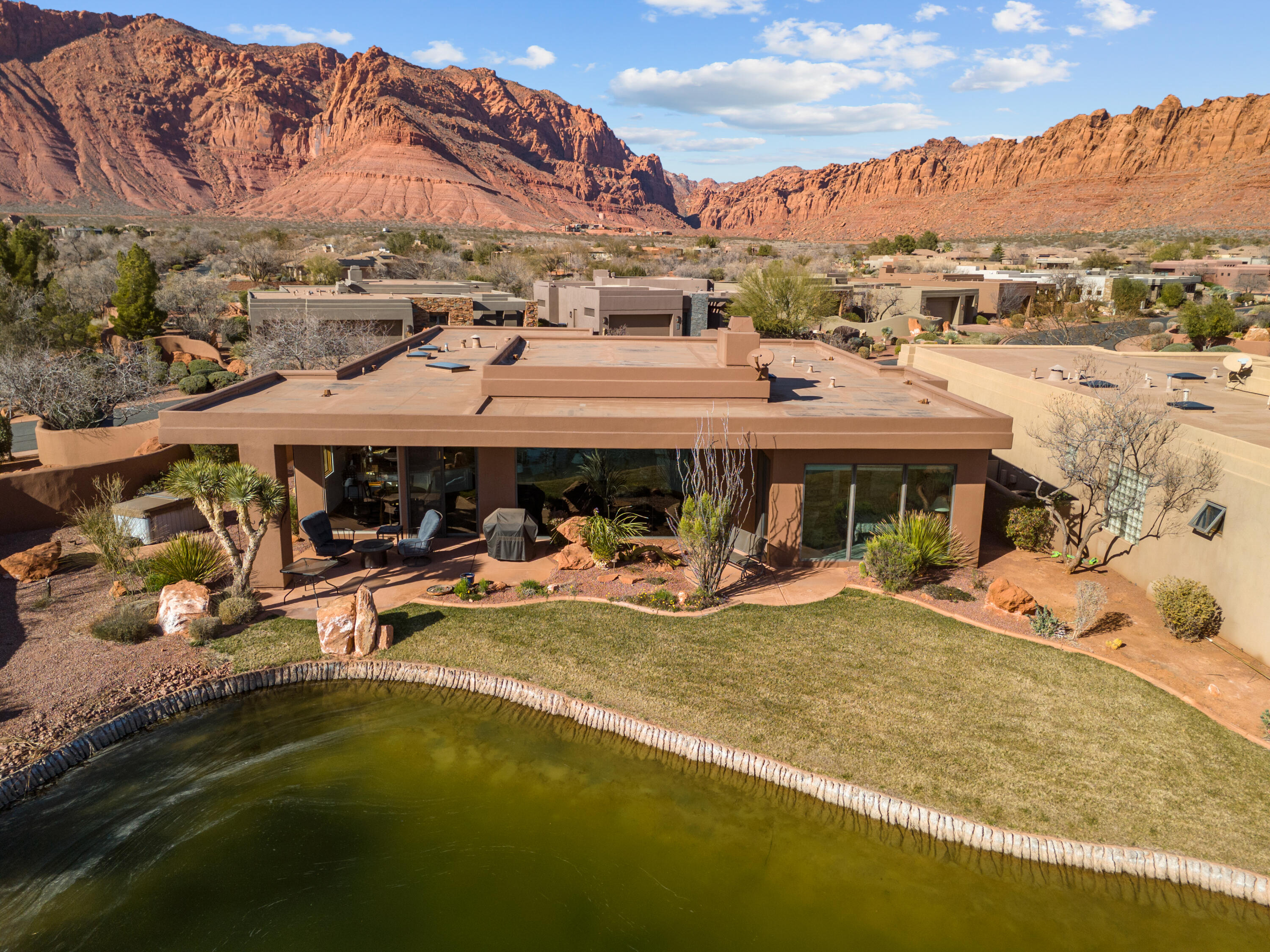 150 N Snow Canyon DR #10