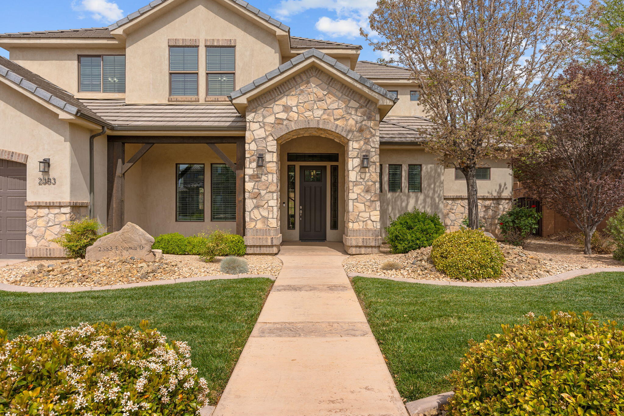 2383 E Segovia DR