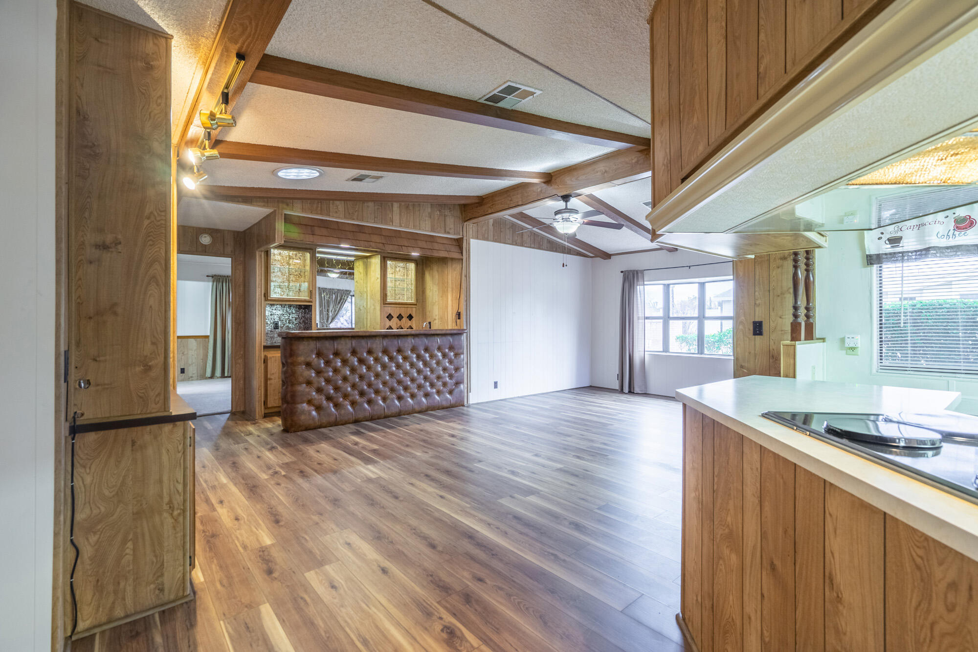 1526 N DIXIE DOWNS #46