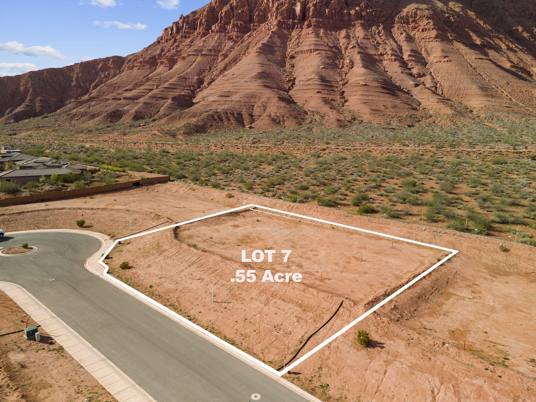 463 E Red Desert Trail