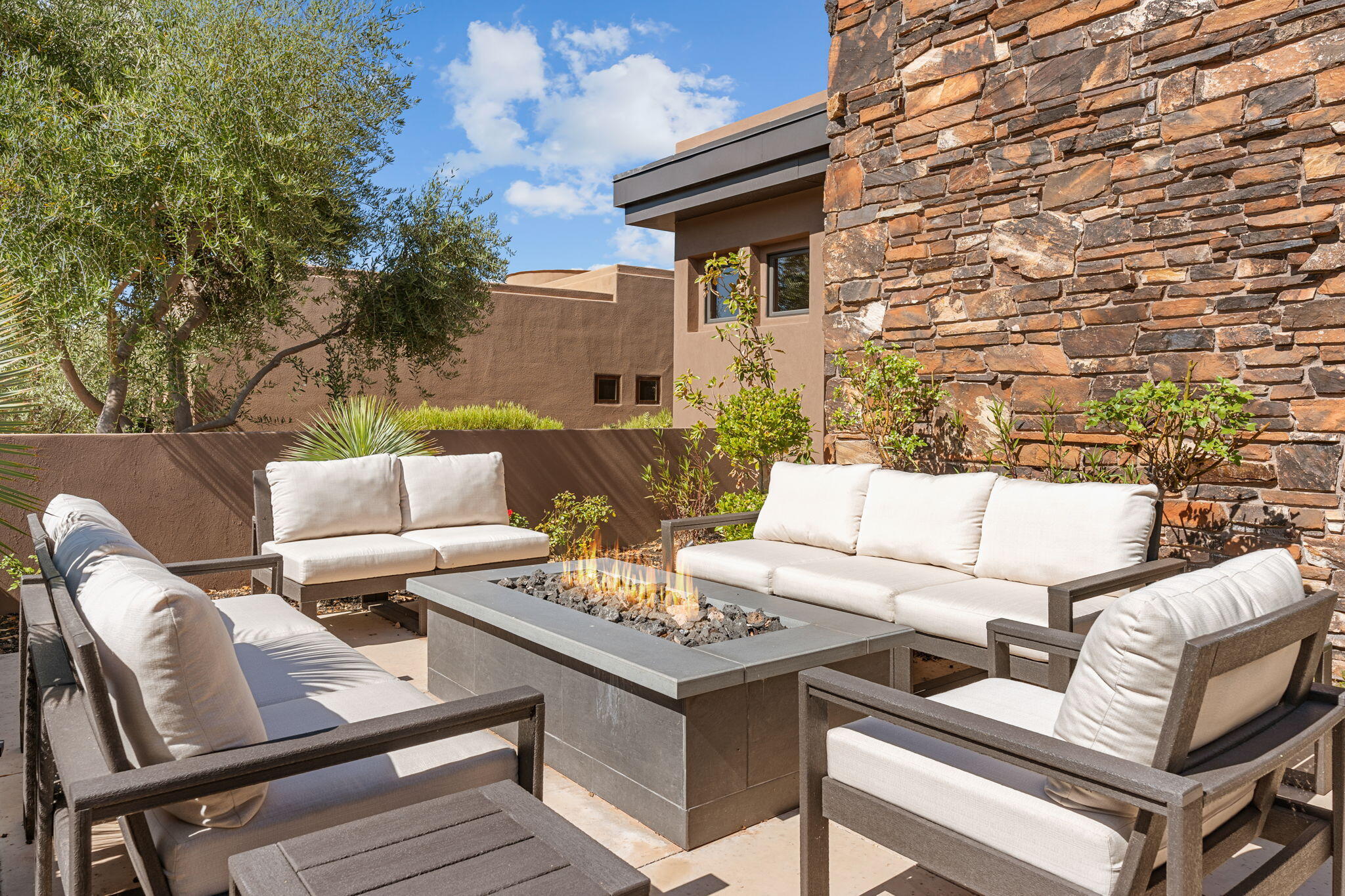 3052 Snow Canyon Parkway 98