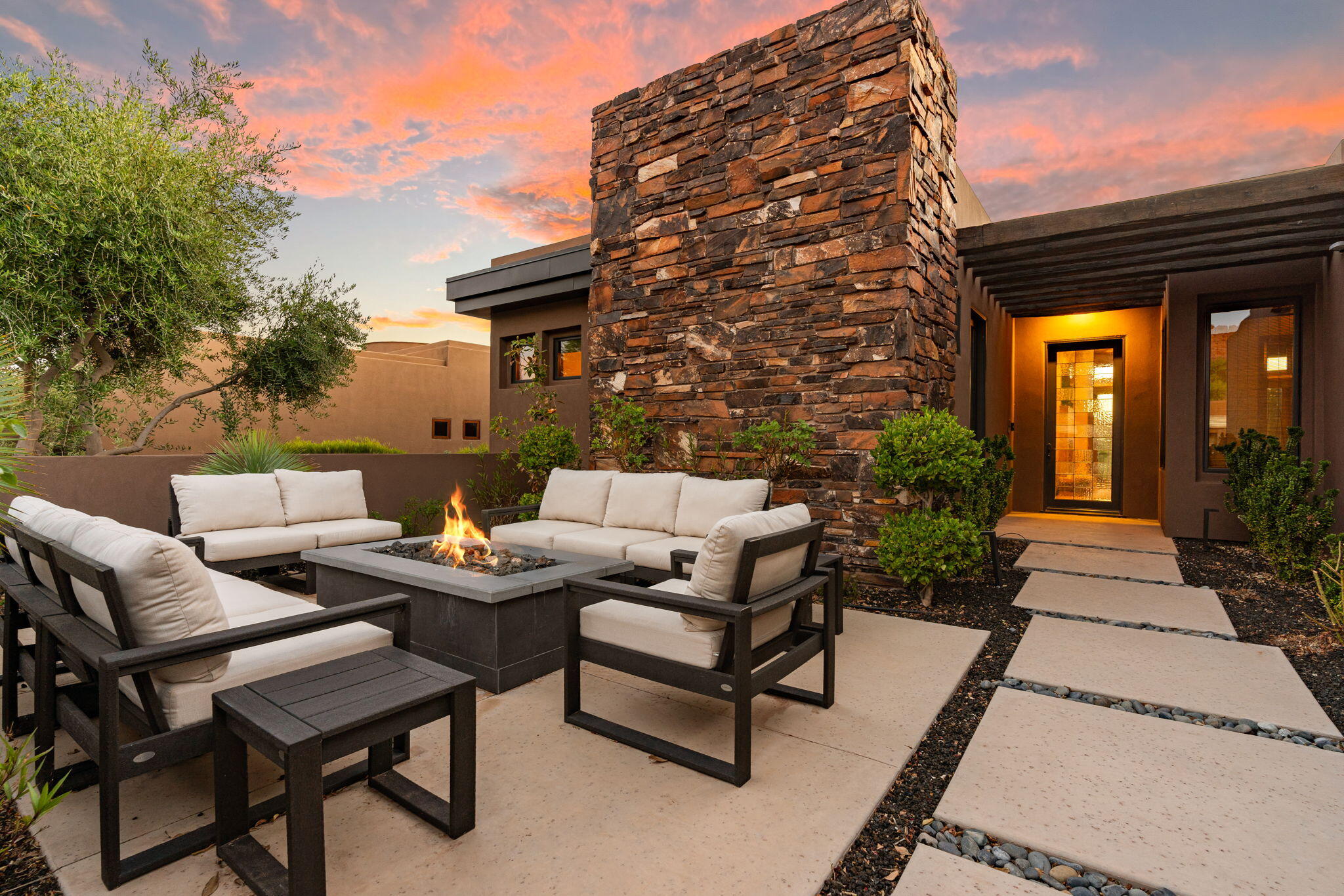 3052 Snow Canyon Parkway 98