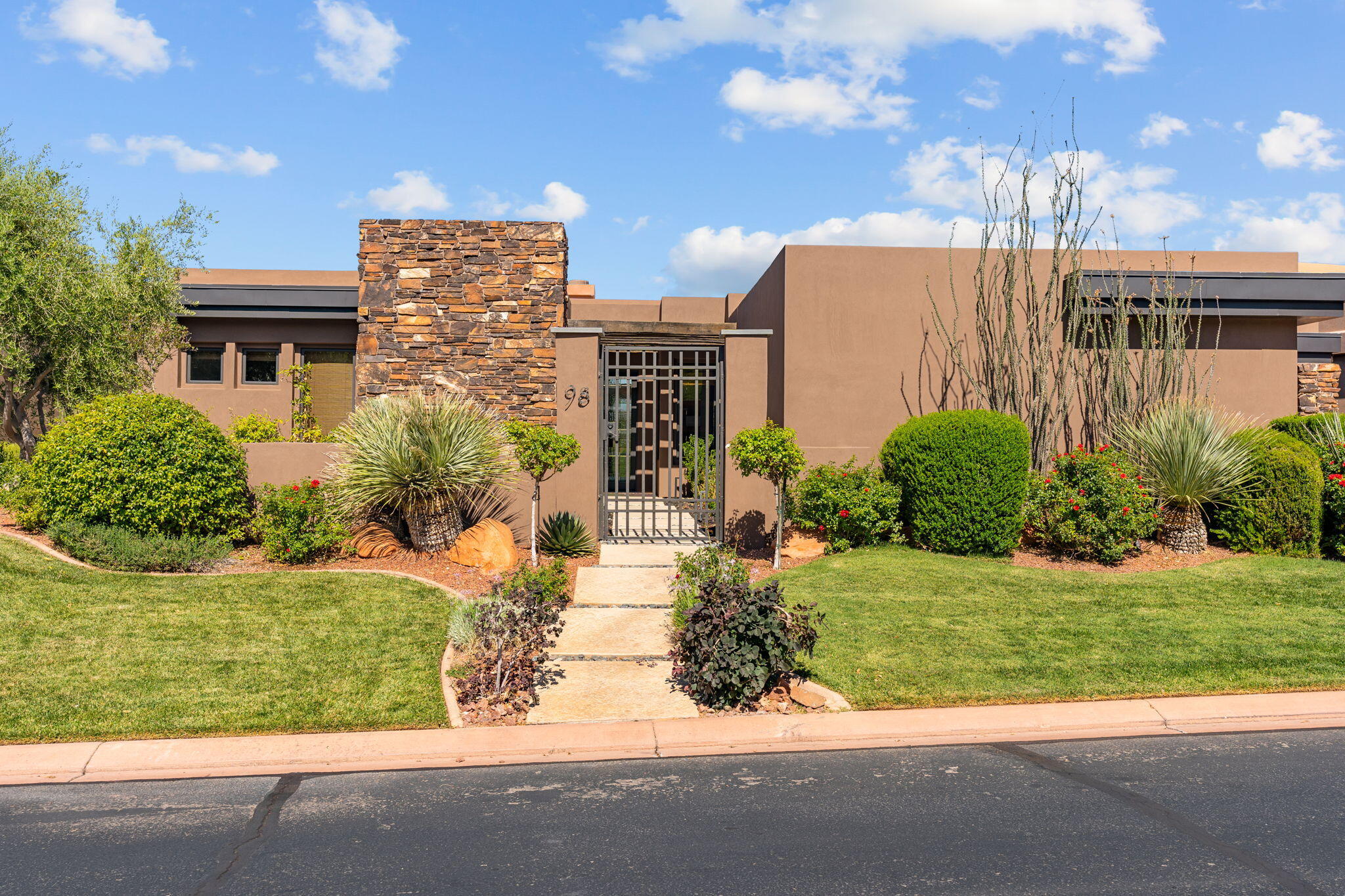 3052 Snow Canyon Parkway 98