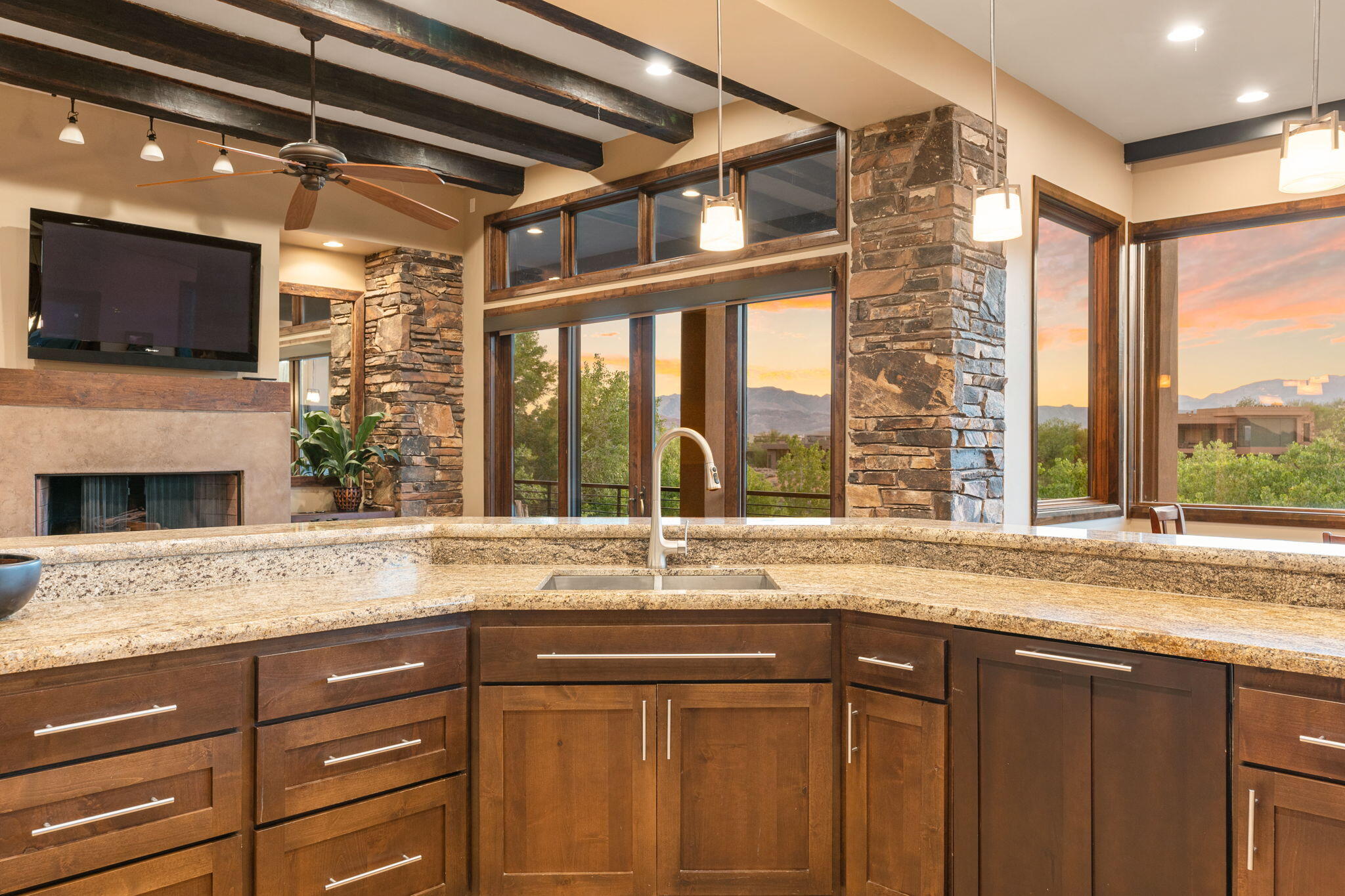 3052 Snow Canyon Parkway 98