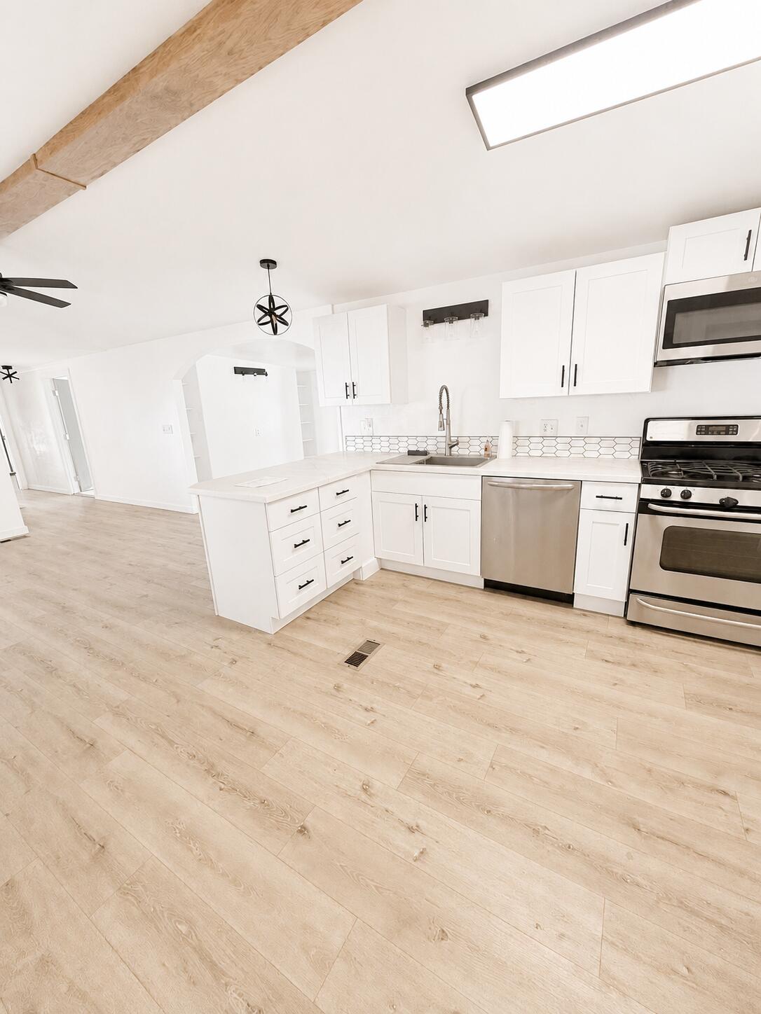 131 Rickie RD