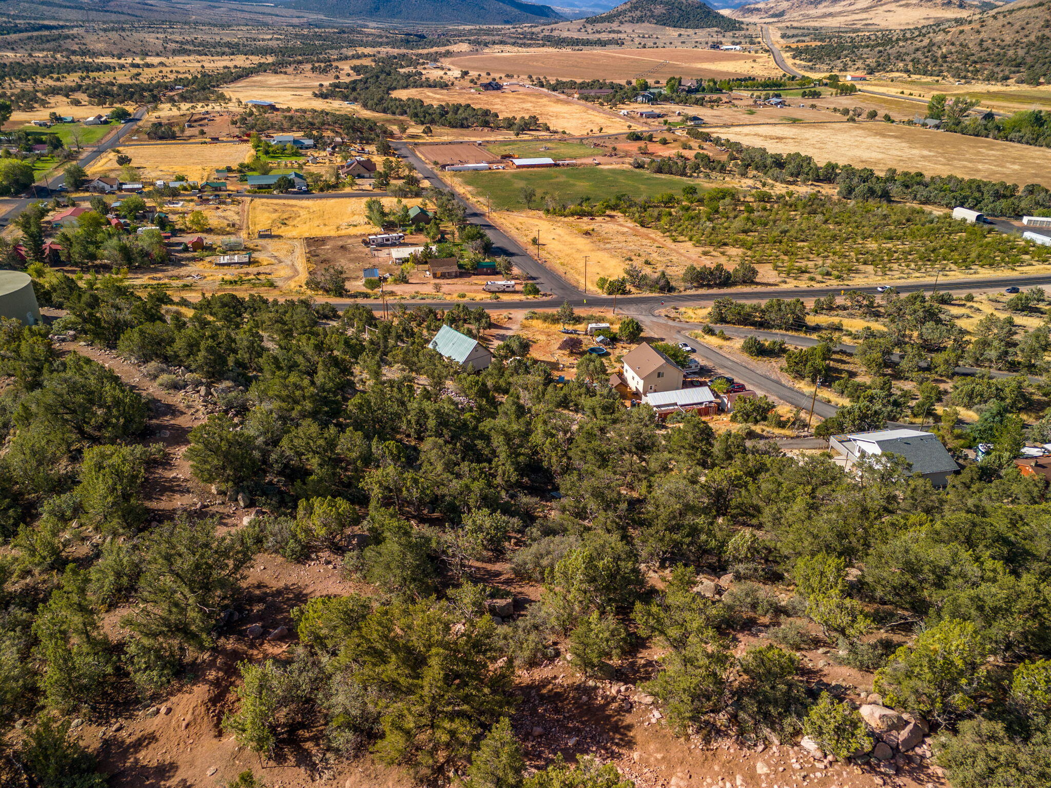223 E Red Hill RD