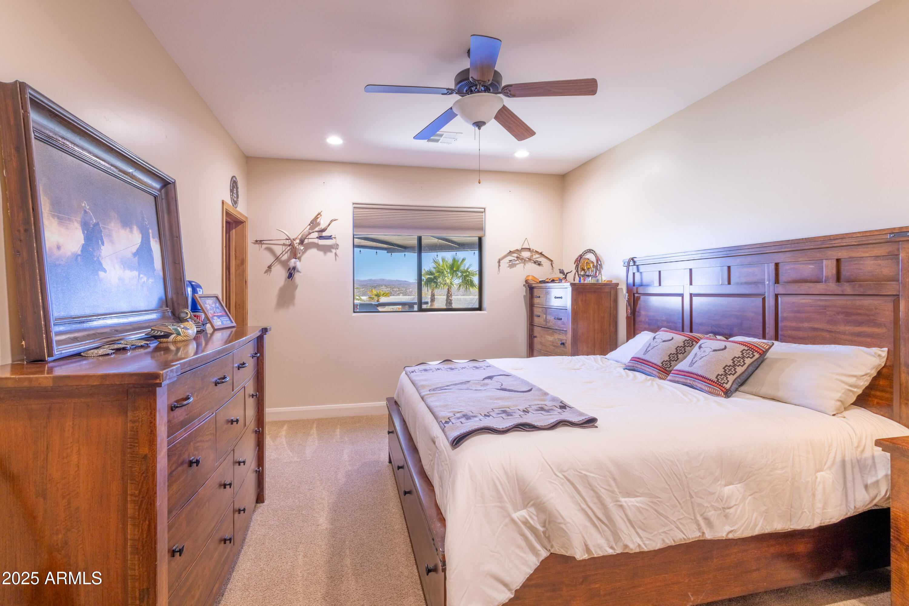 1555 W CABALLOS Trail