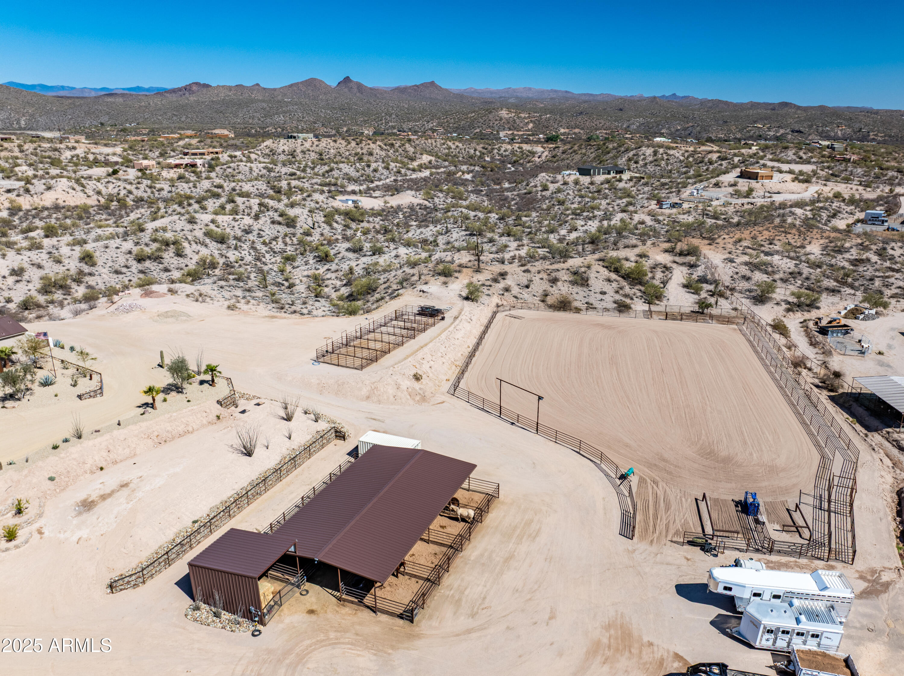 1555 W CABALLOS Trail