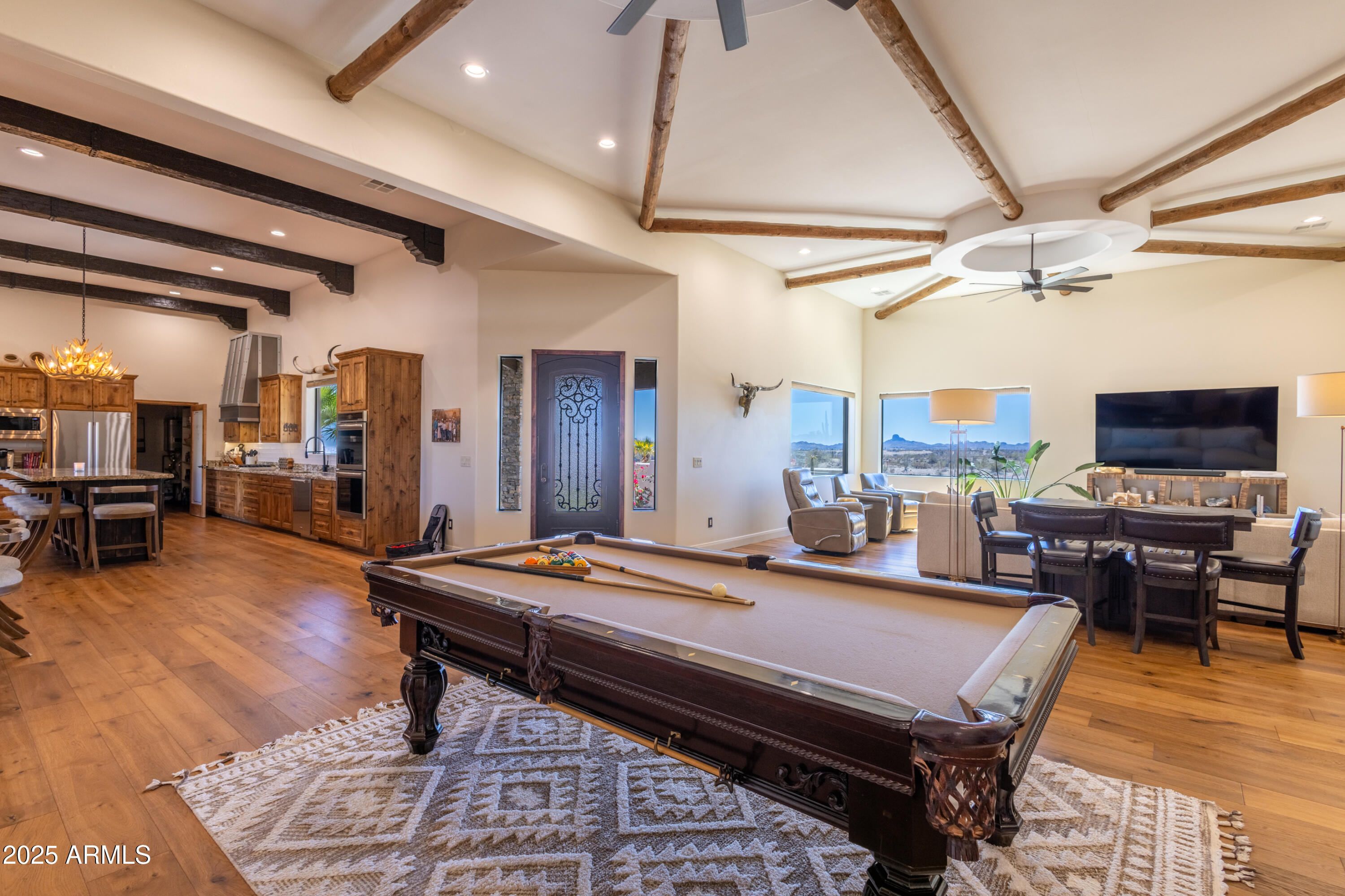 1555 W CABALLOS Trail