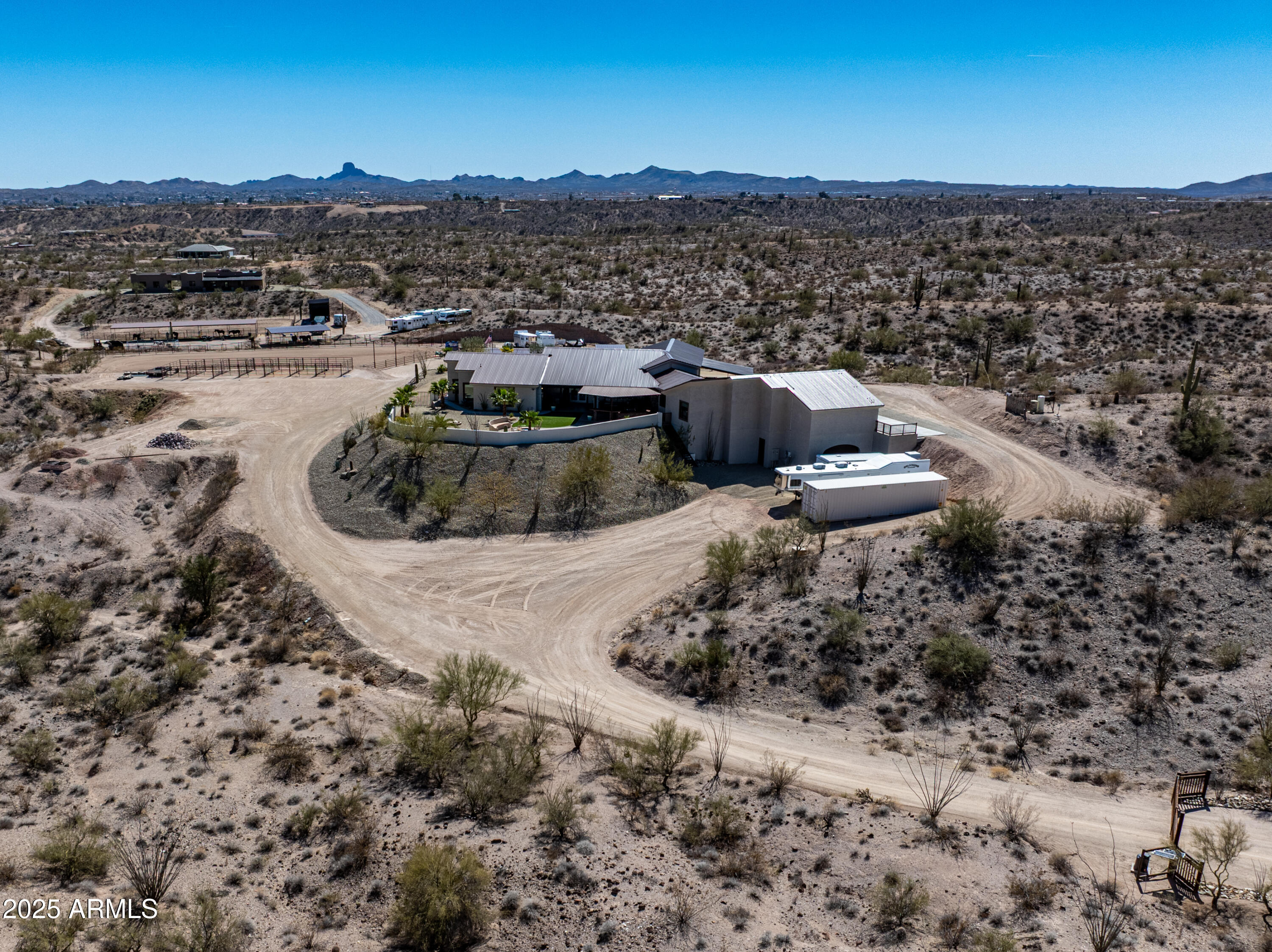 1555 W CABALLOS Trail
