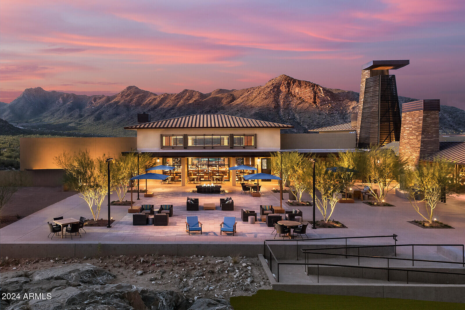 20382 W Campbell Avenue