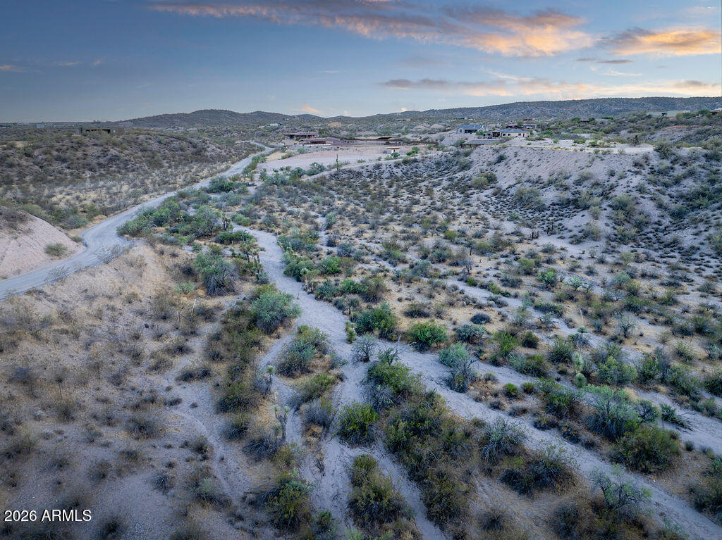 - N Grantham Hills Trail -