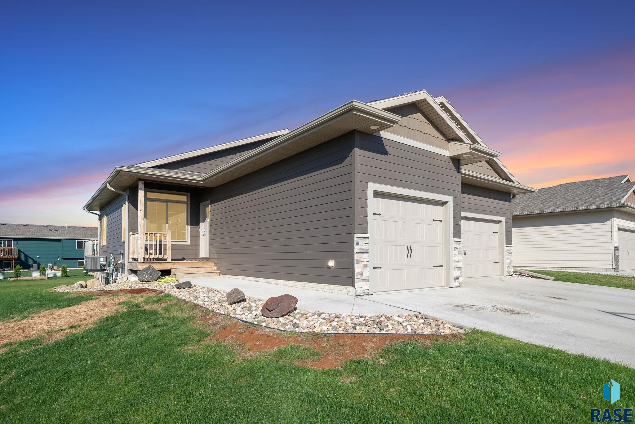 2900 S Lana Dr