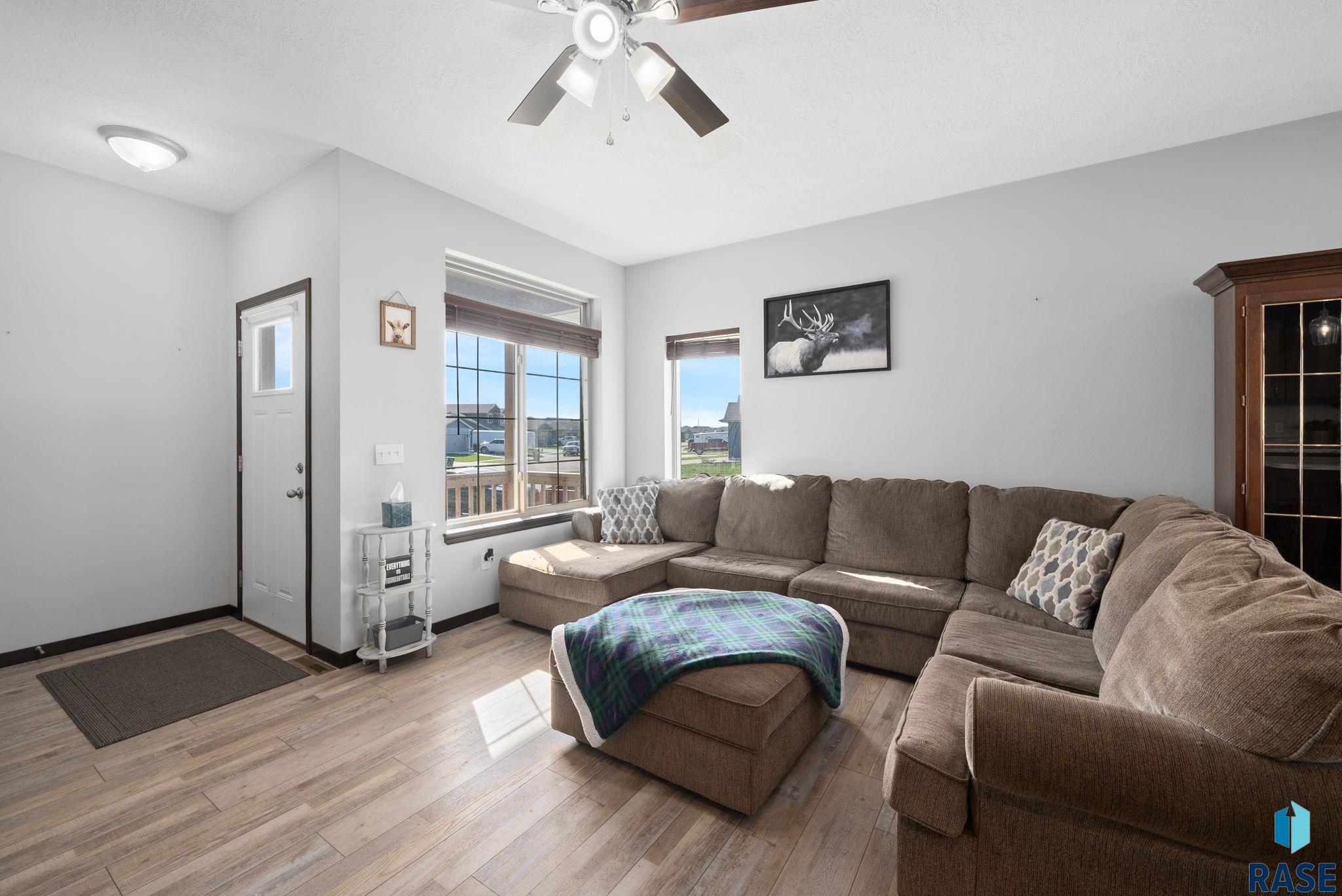 2900 S Lana Dr