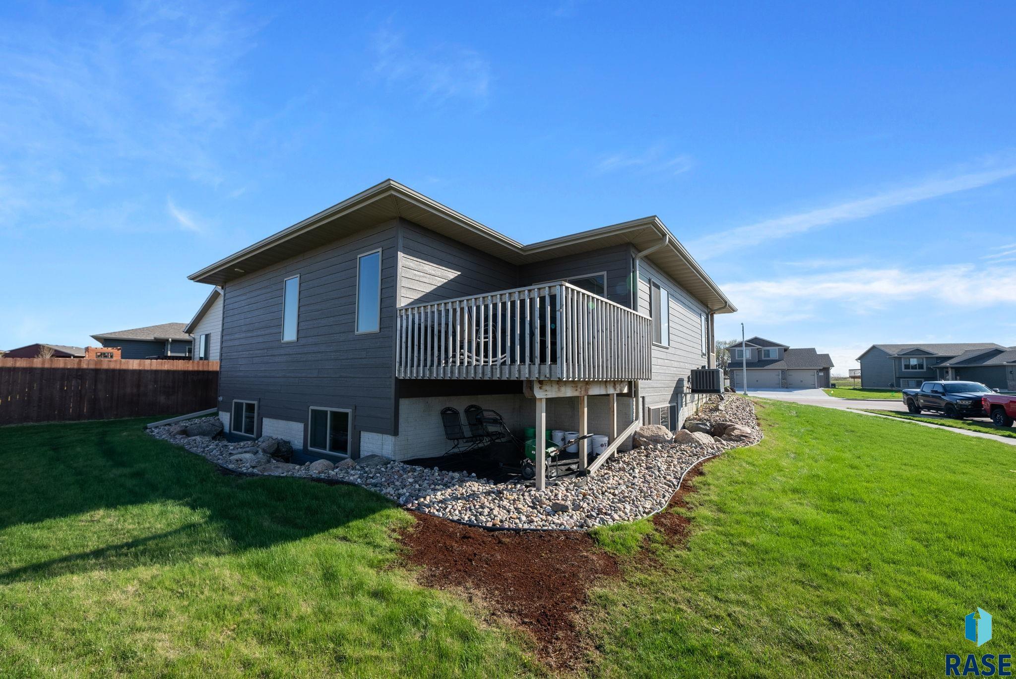 2900 S Lana Dr