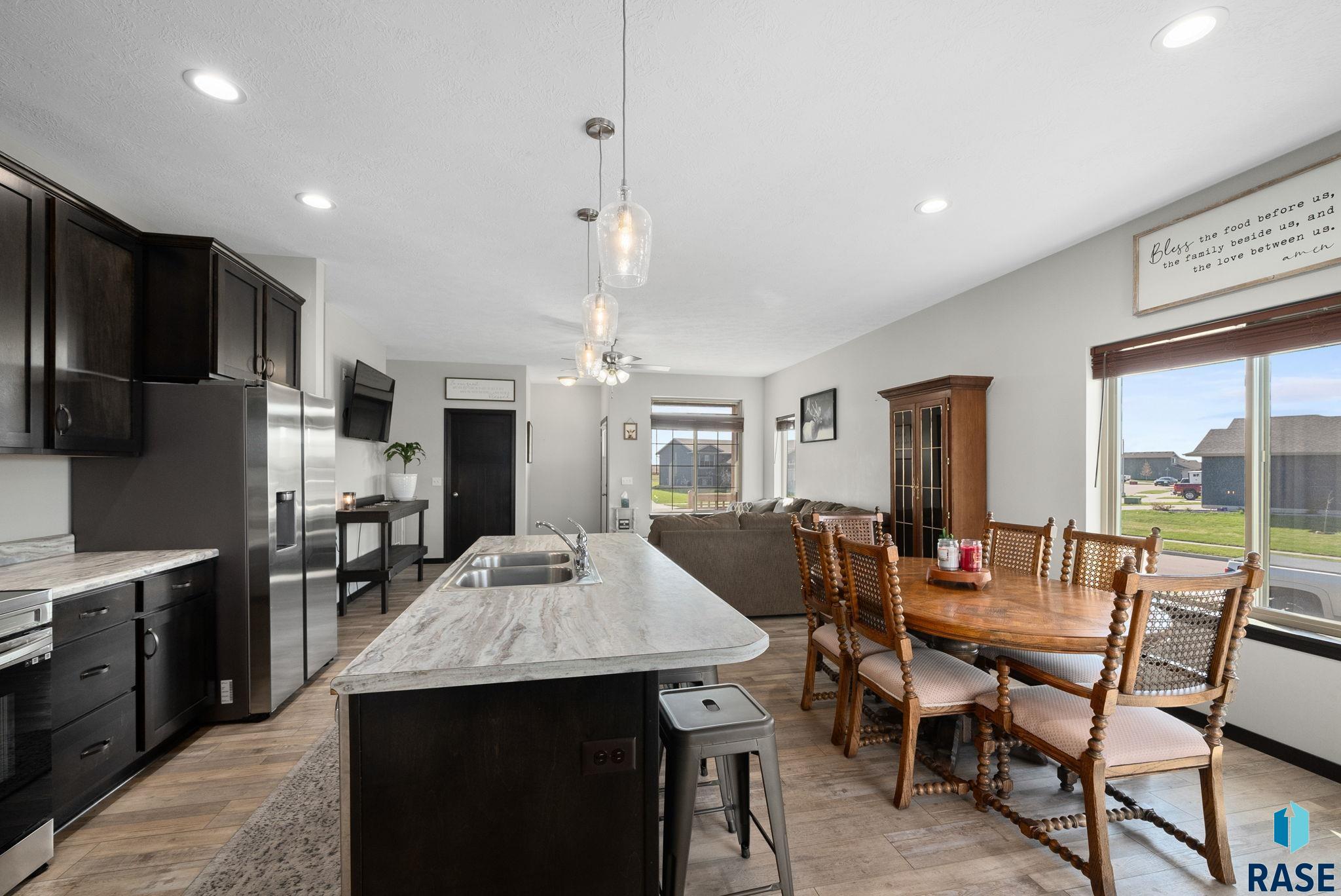 2900 S Lana Dr