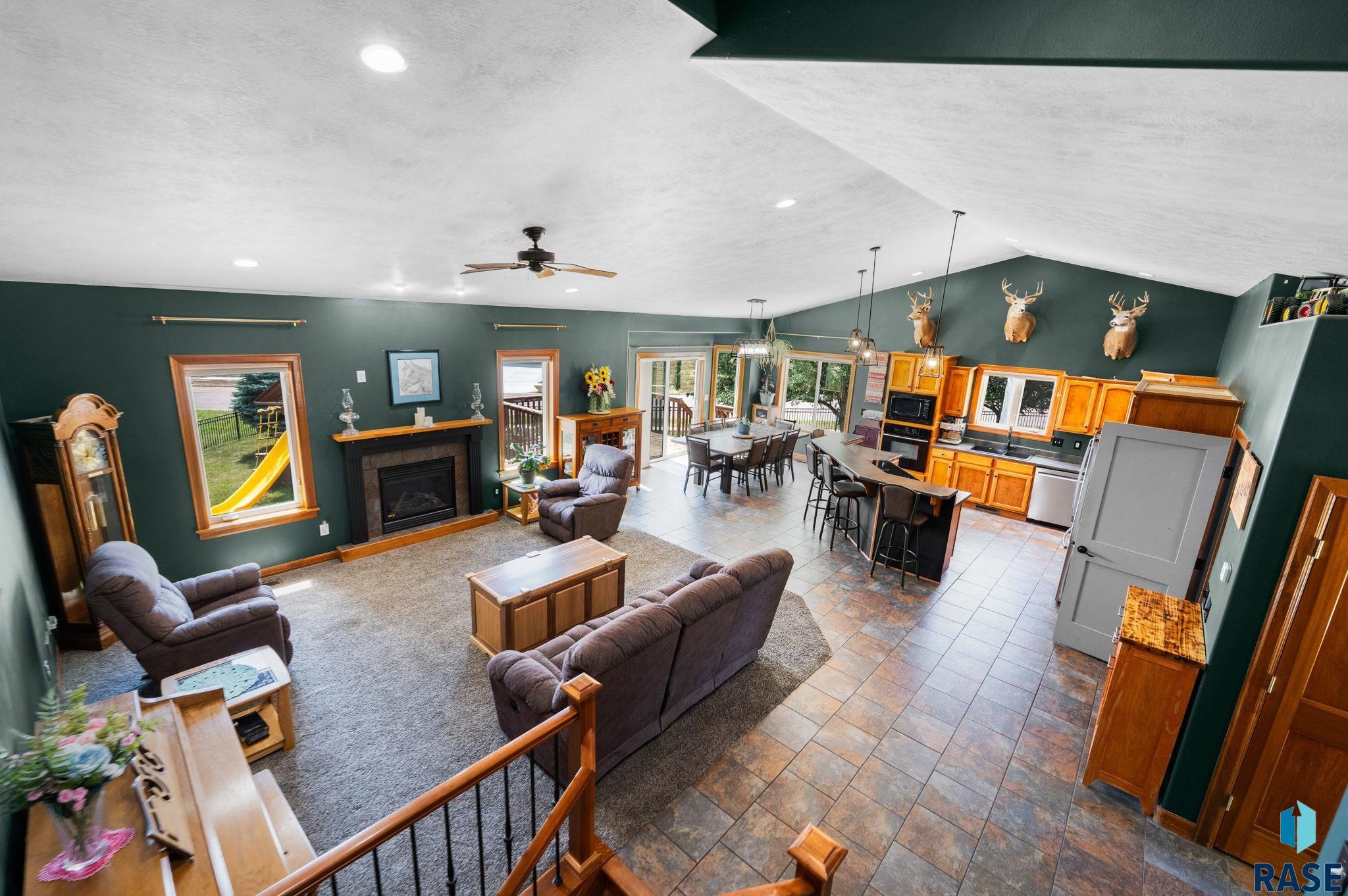 1516 N Maynard Ln