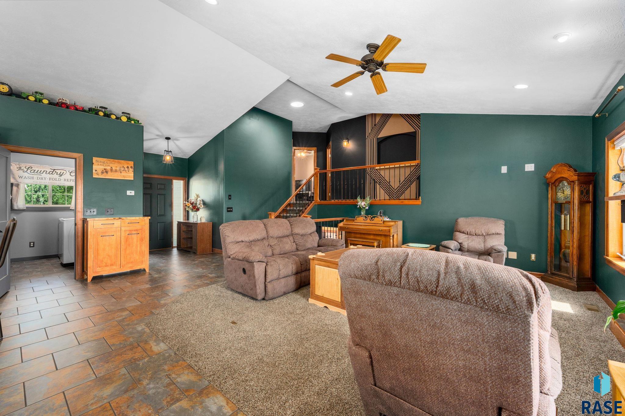 1516 N Maynard Ln
