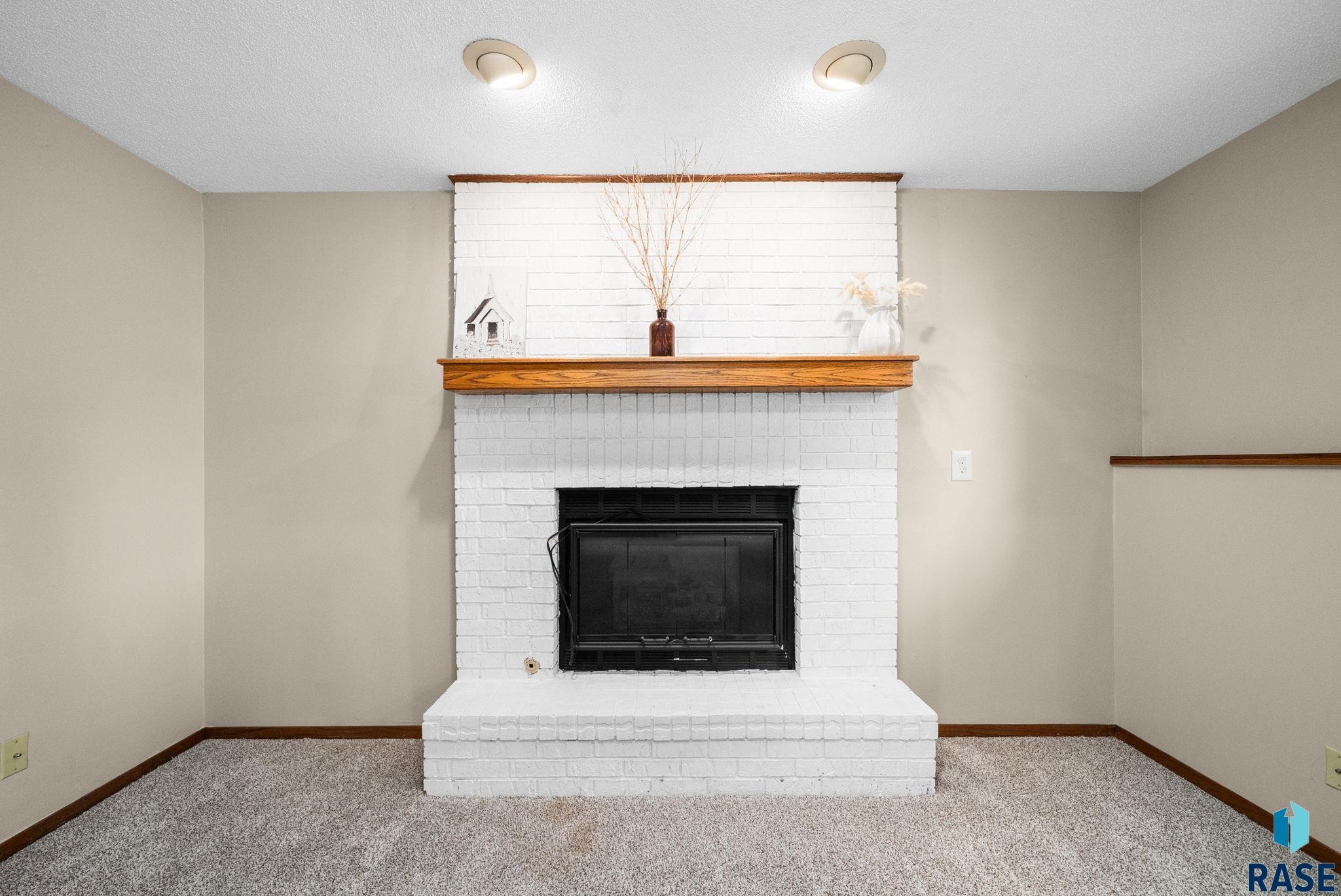 1224 S Dunham Cir