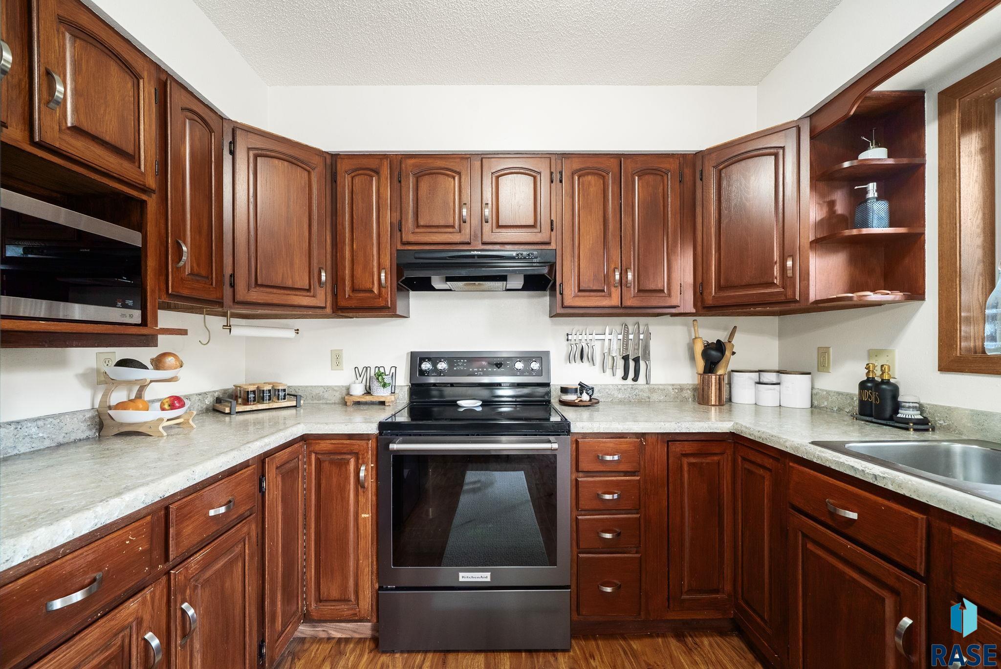 1224 S Dunham Cir