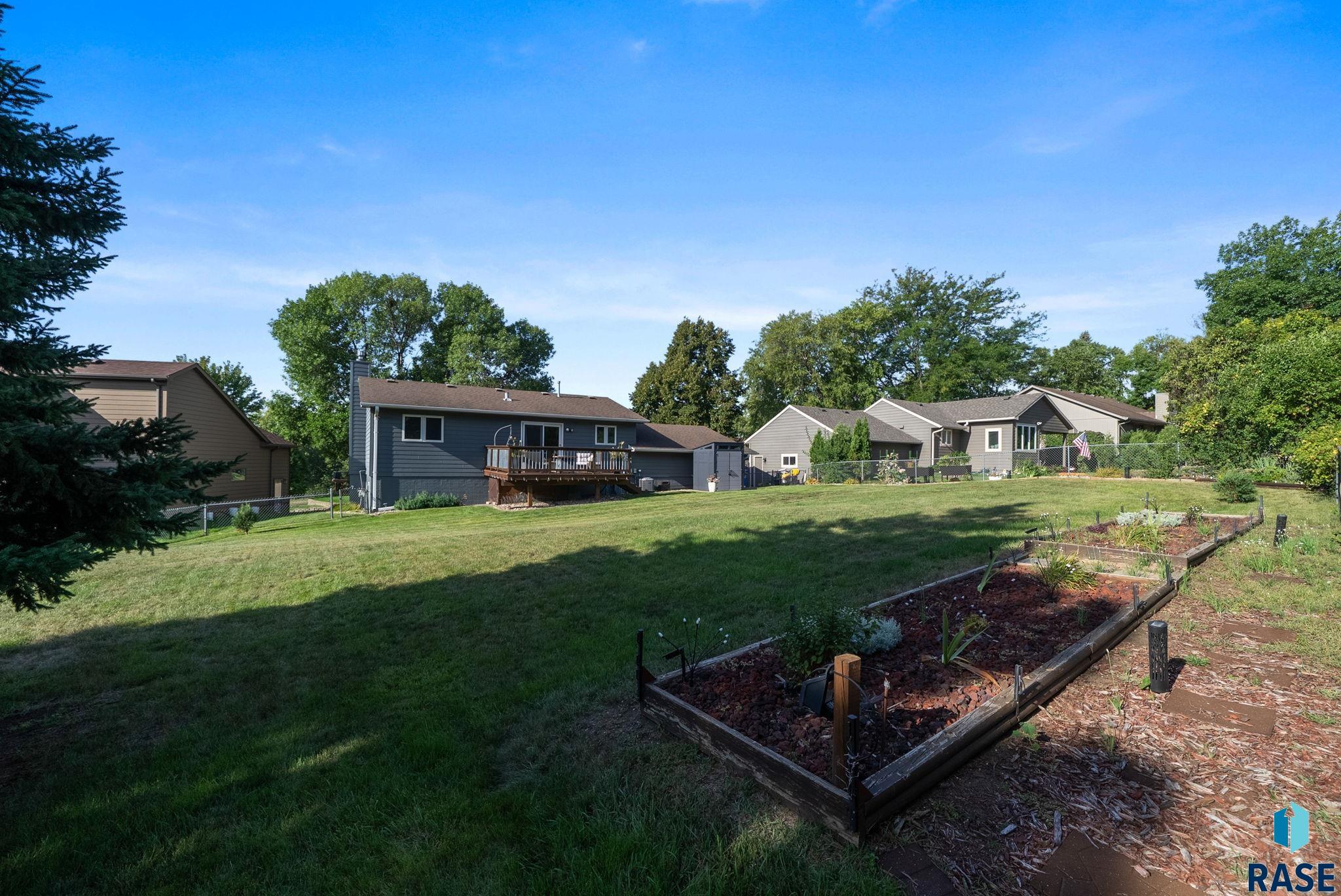1224 S Dunham Cir