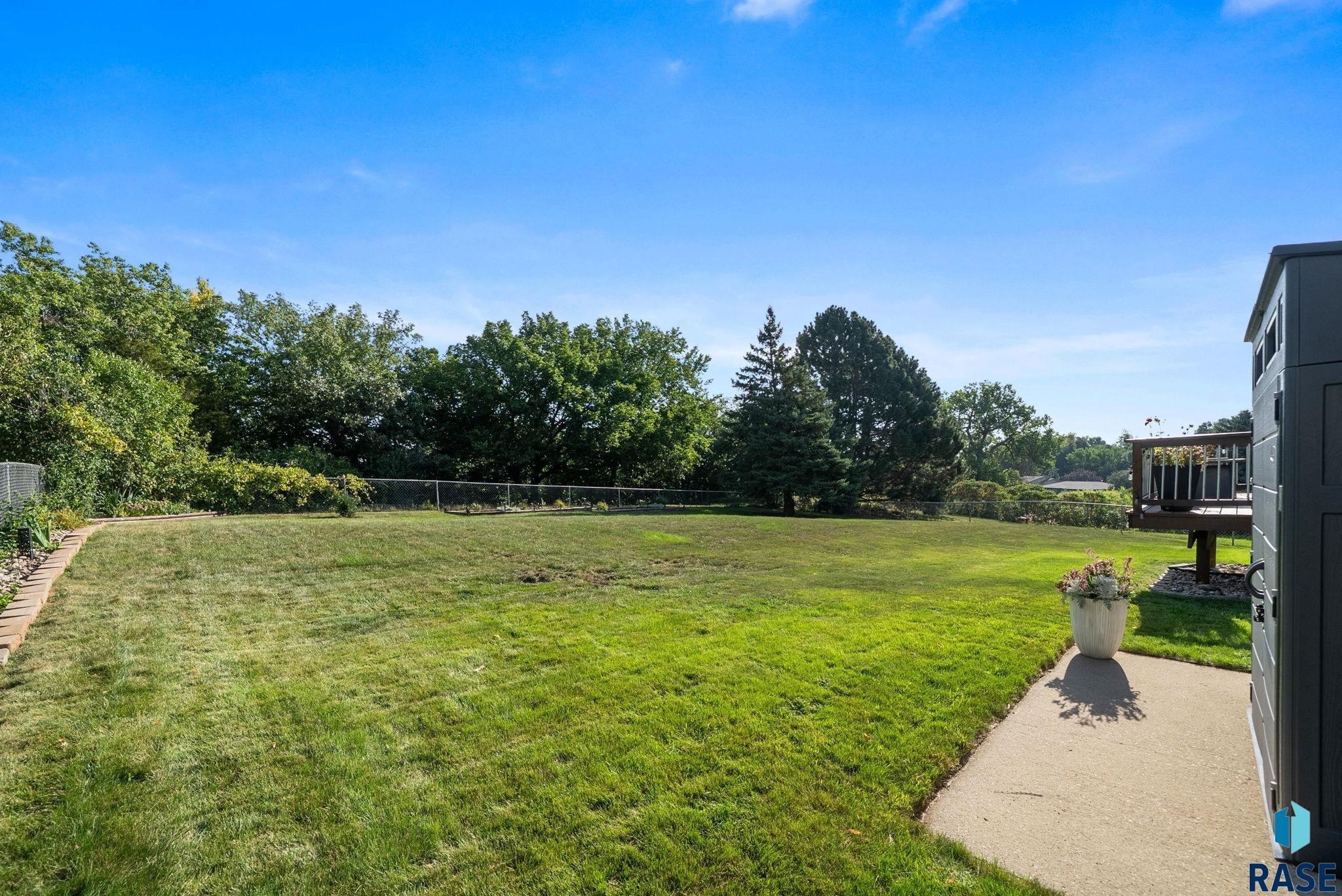 1224 S Dunham Cir