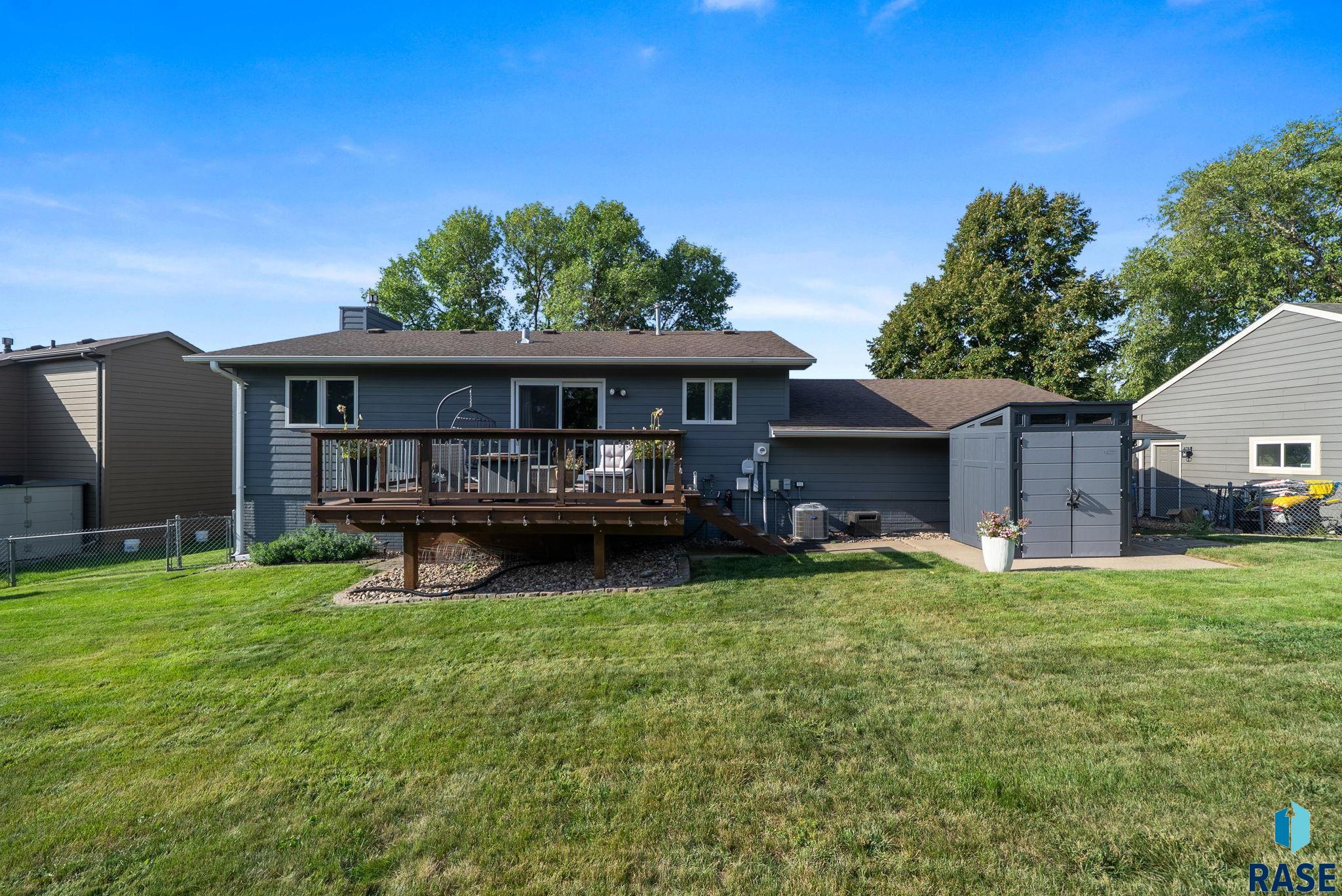 1224 S Dunham Cir