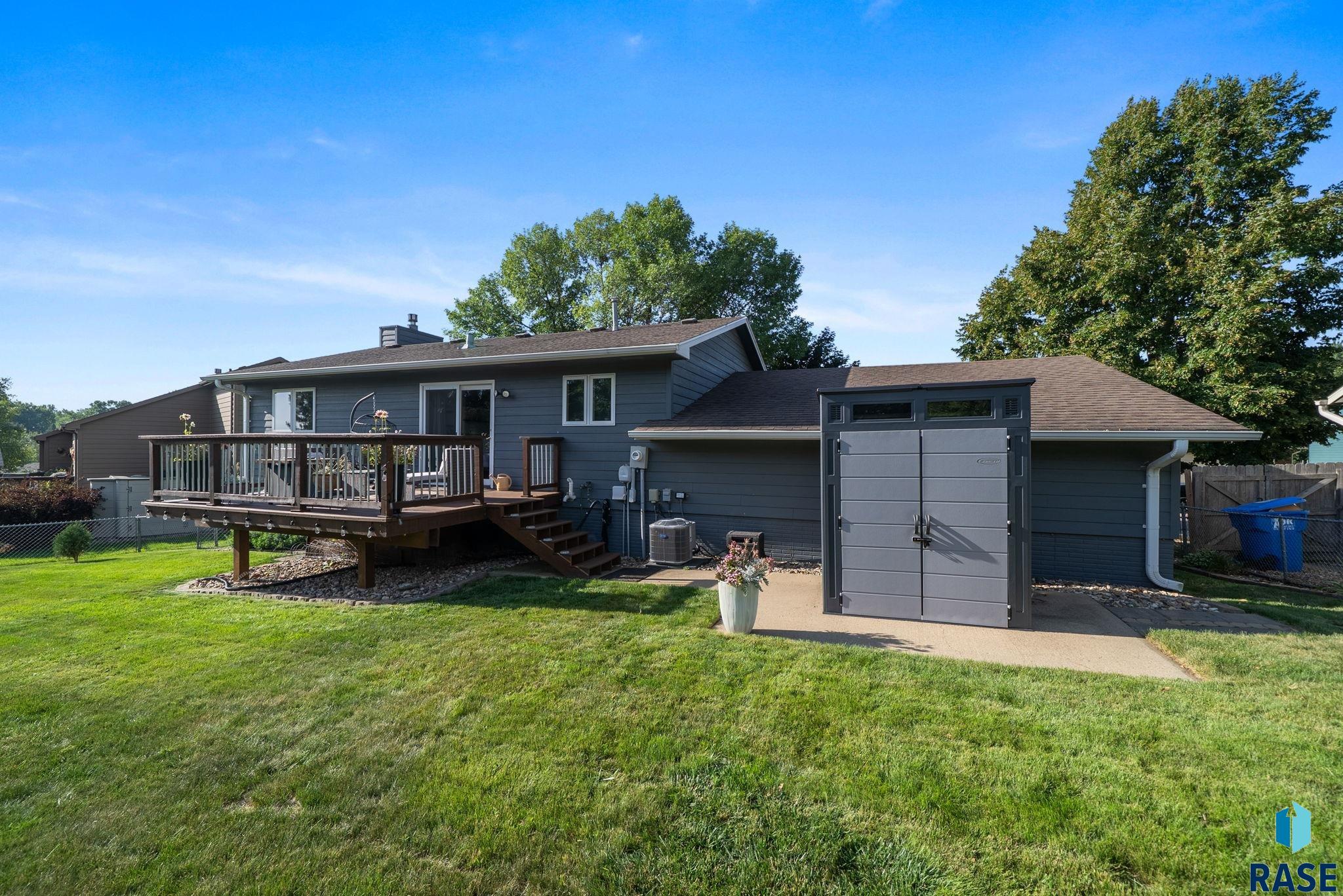 1224 S Dunham Cir