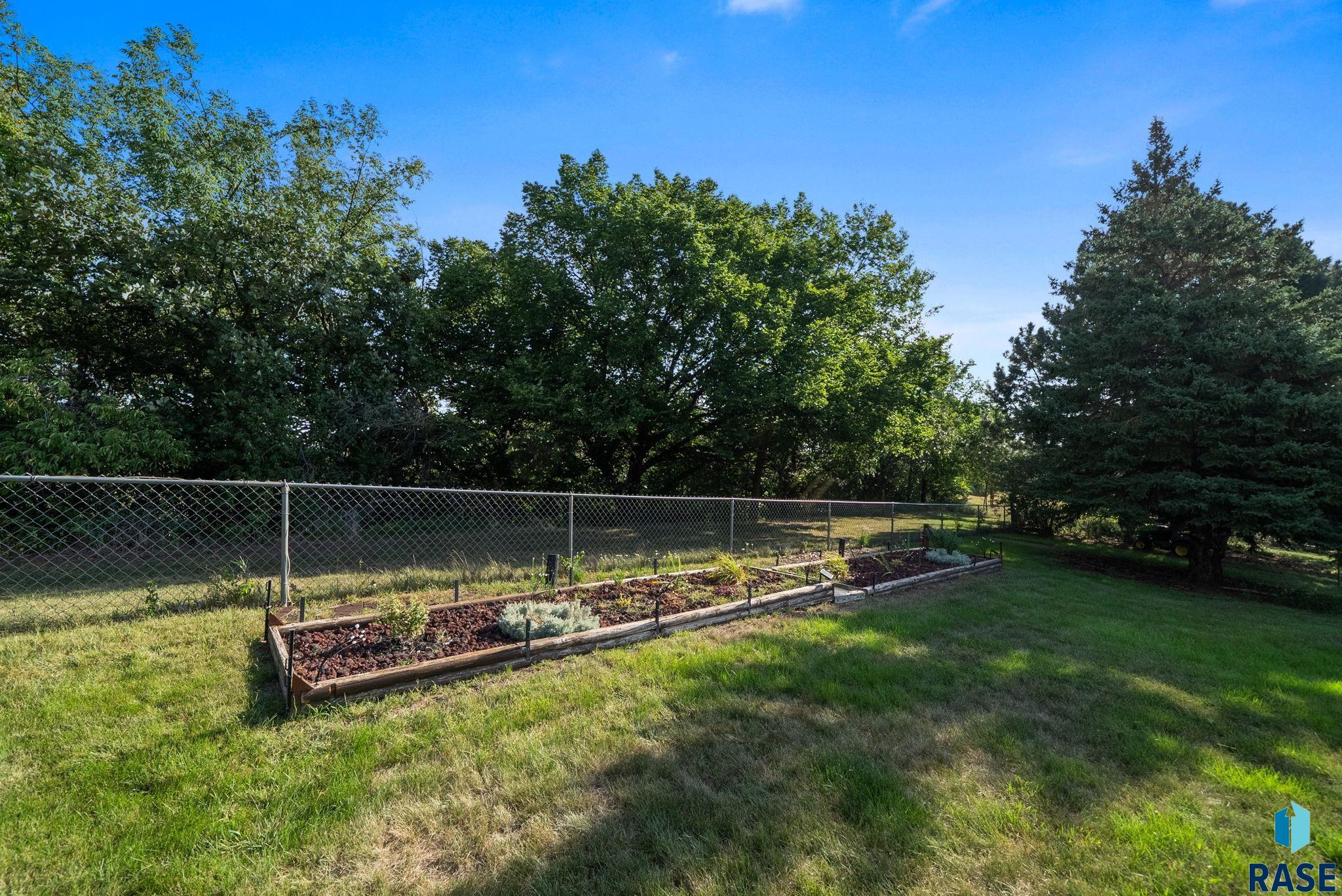 1224 S Dunham Cir