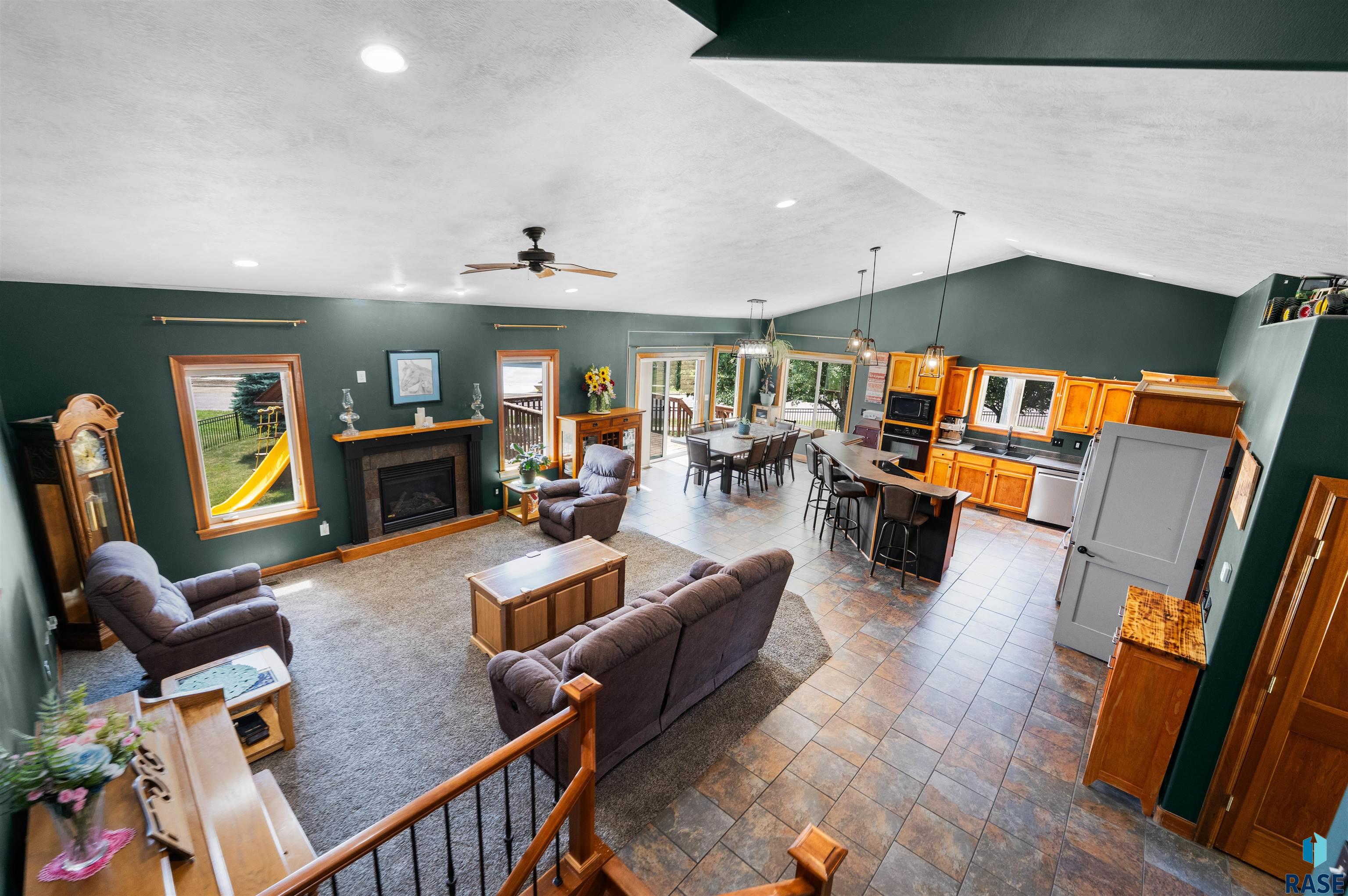 1516 N Maynard Ln