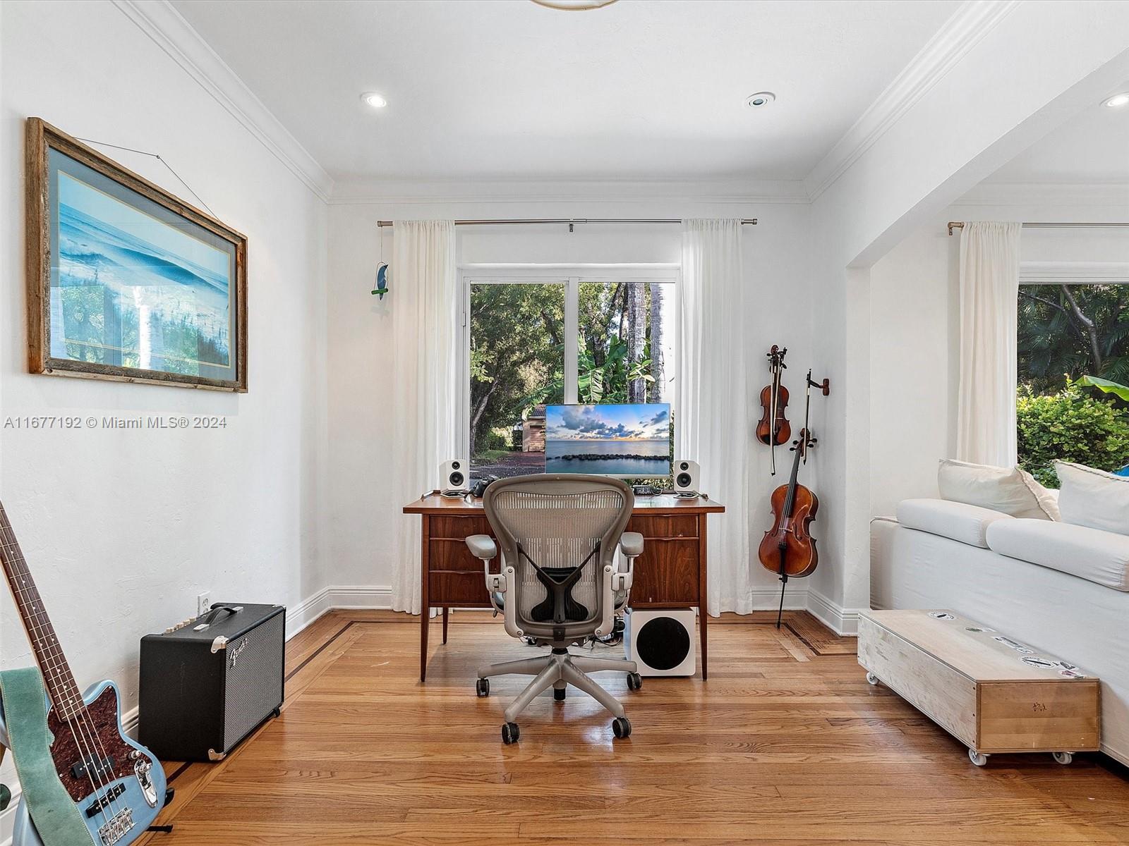 150 NW 98th St